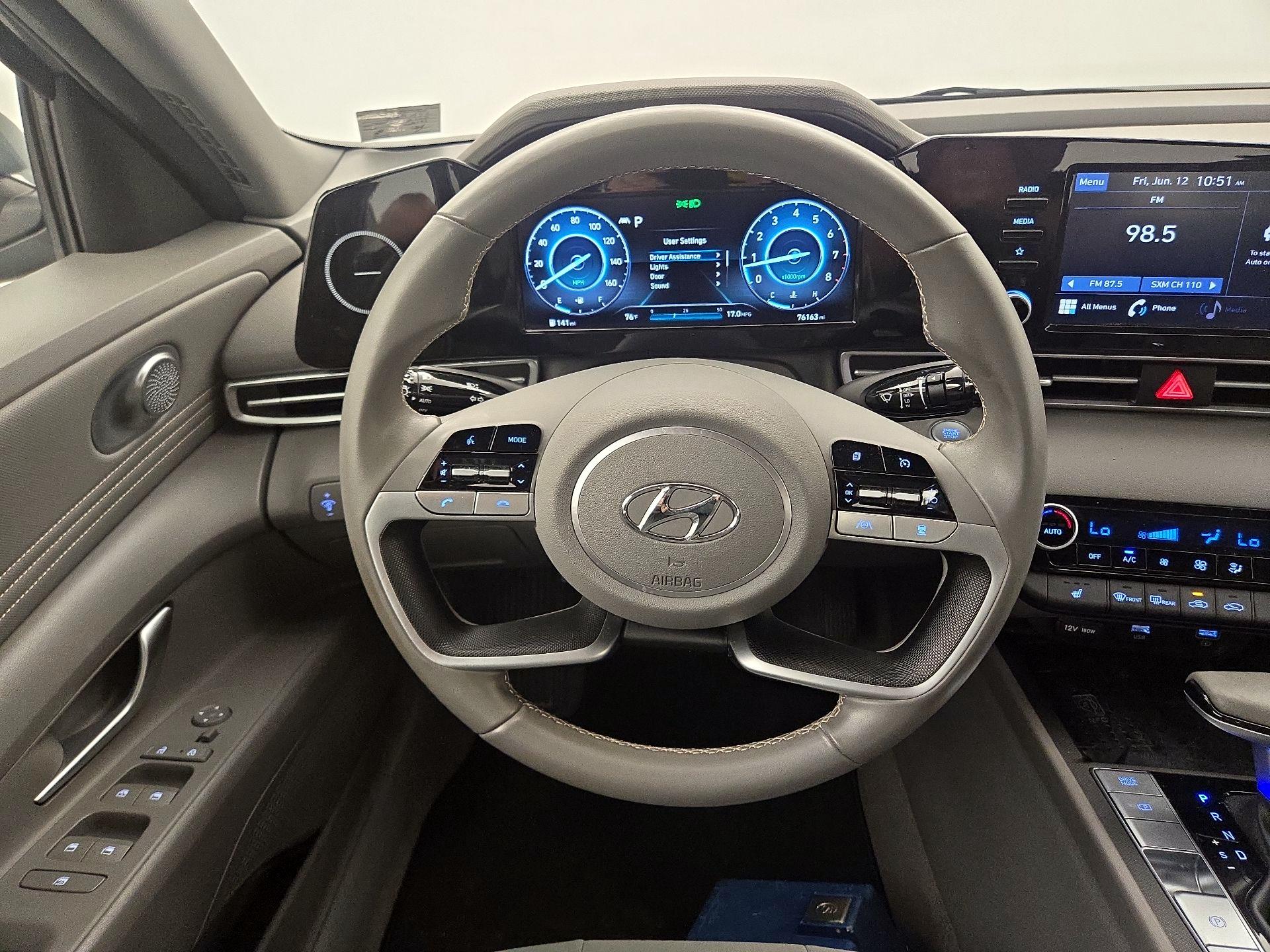 Thumbnail: 2022 Hyundai Elantra - 10