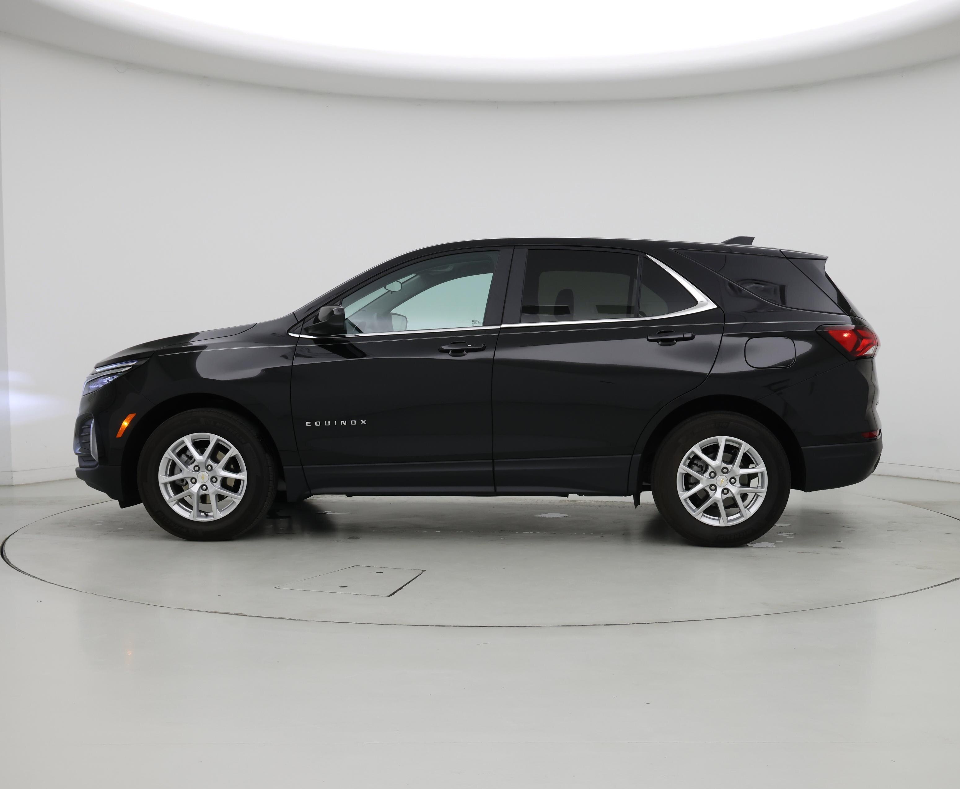 Thumbnail: 2024 Chevrolet Equinox - 3