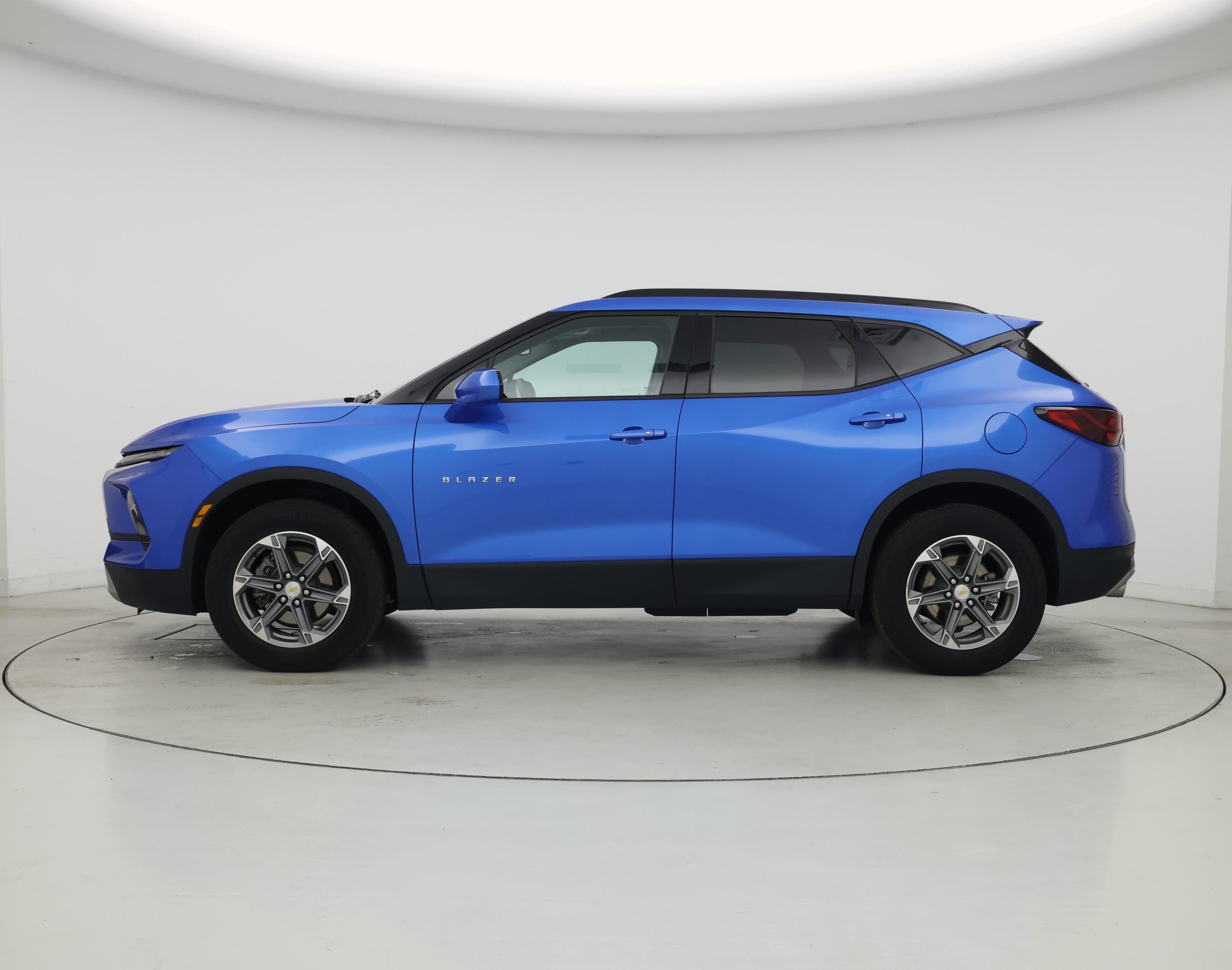 Thumbnail: 2024 Chevrolet Blazer - 3