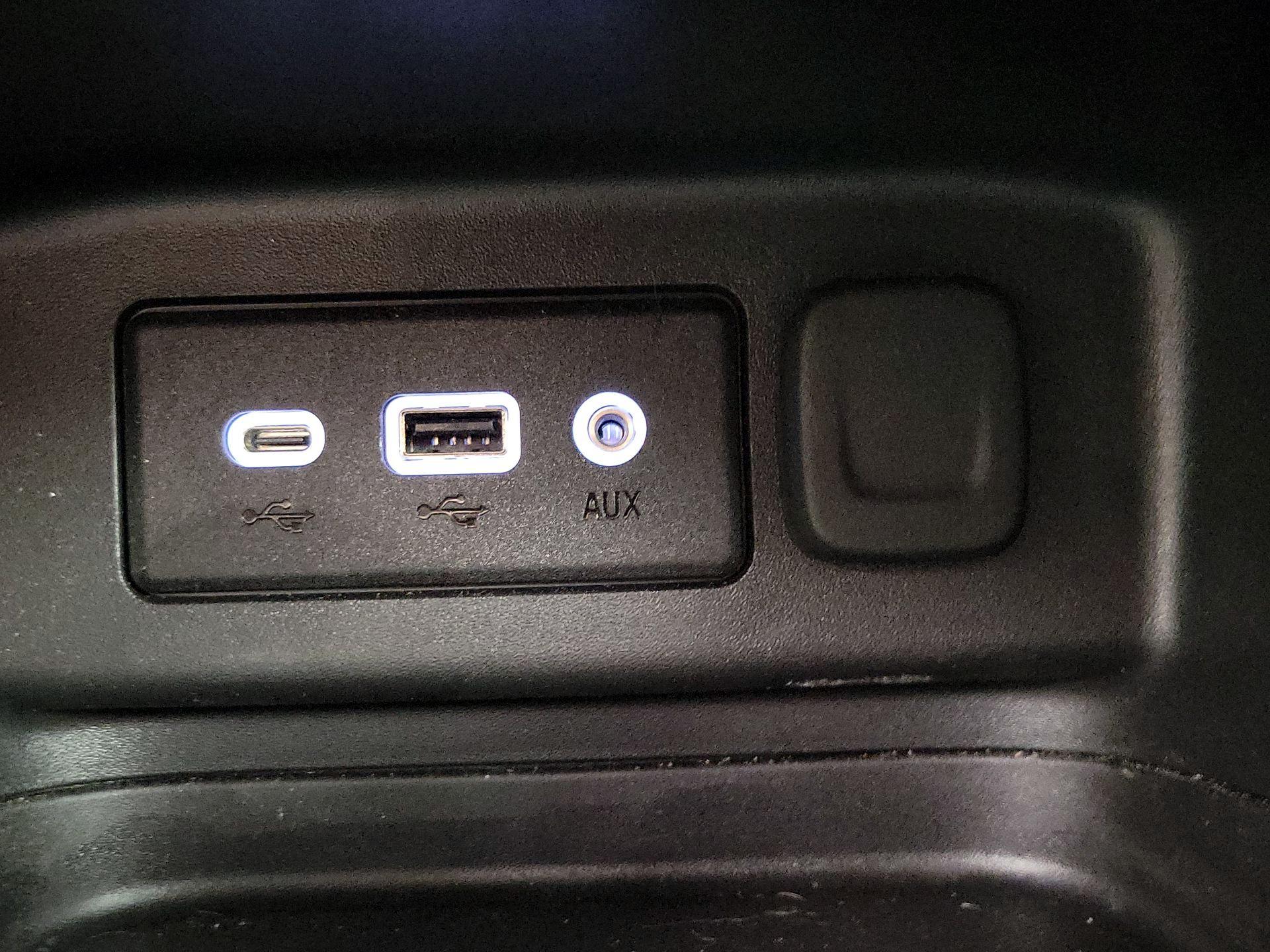 Thumbnail: 2024 Chevrolet Equinox - 18