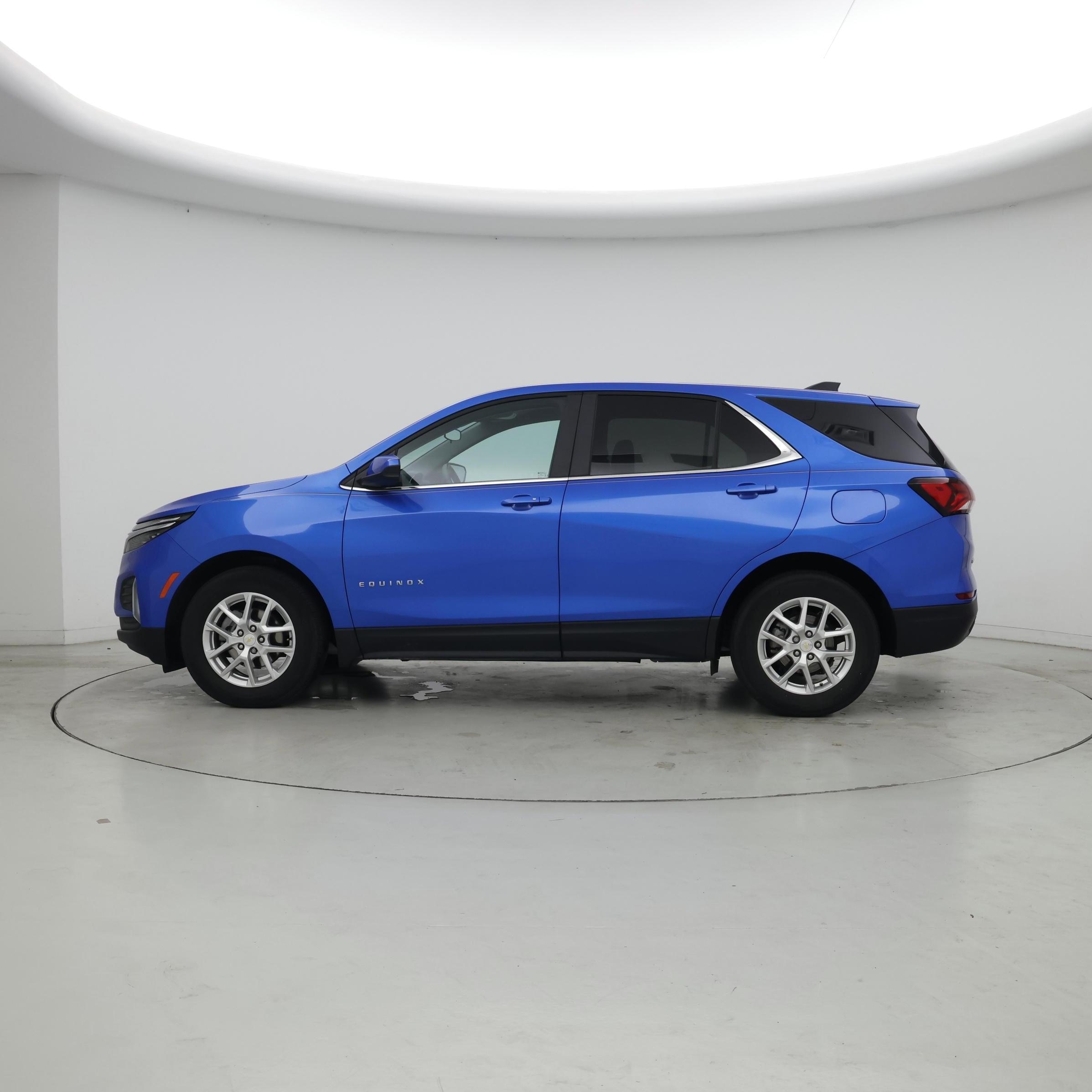 Thumbnail: 2024 Chevrolet Equinox - 3