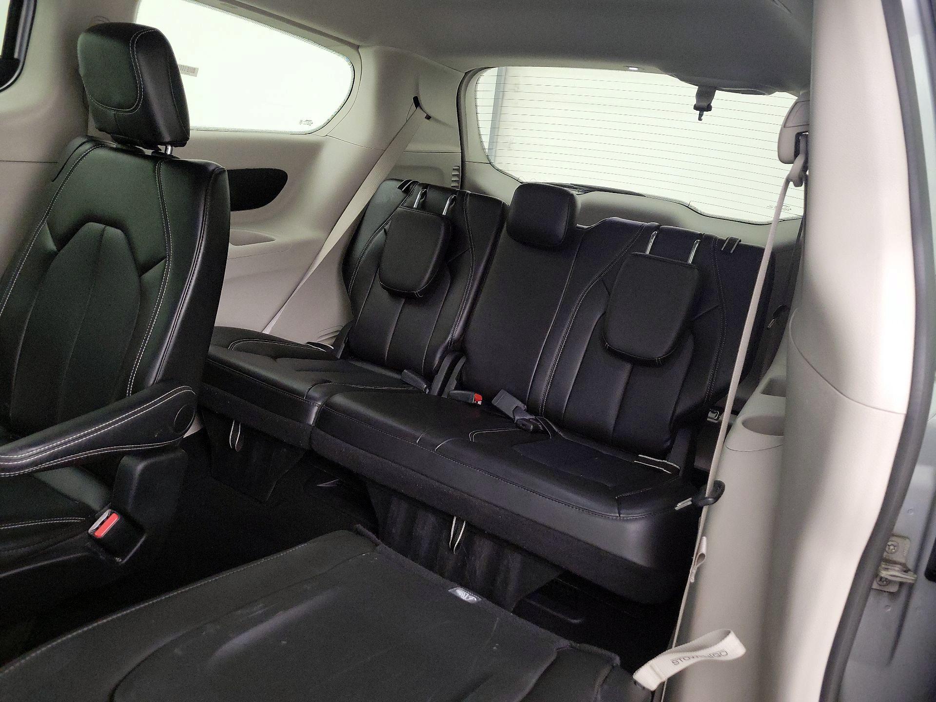 Thumbnail: 2024 Chrysler Pacifica - 20