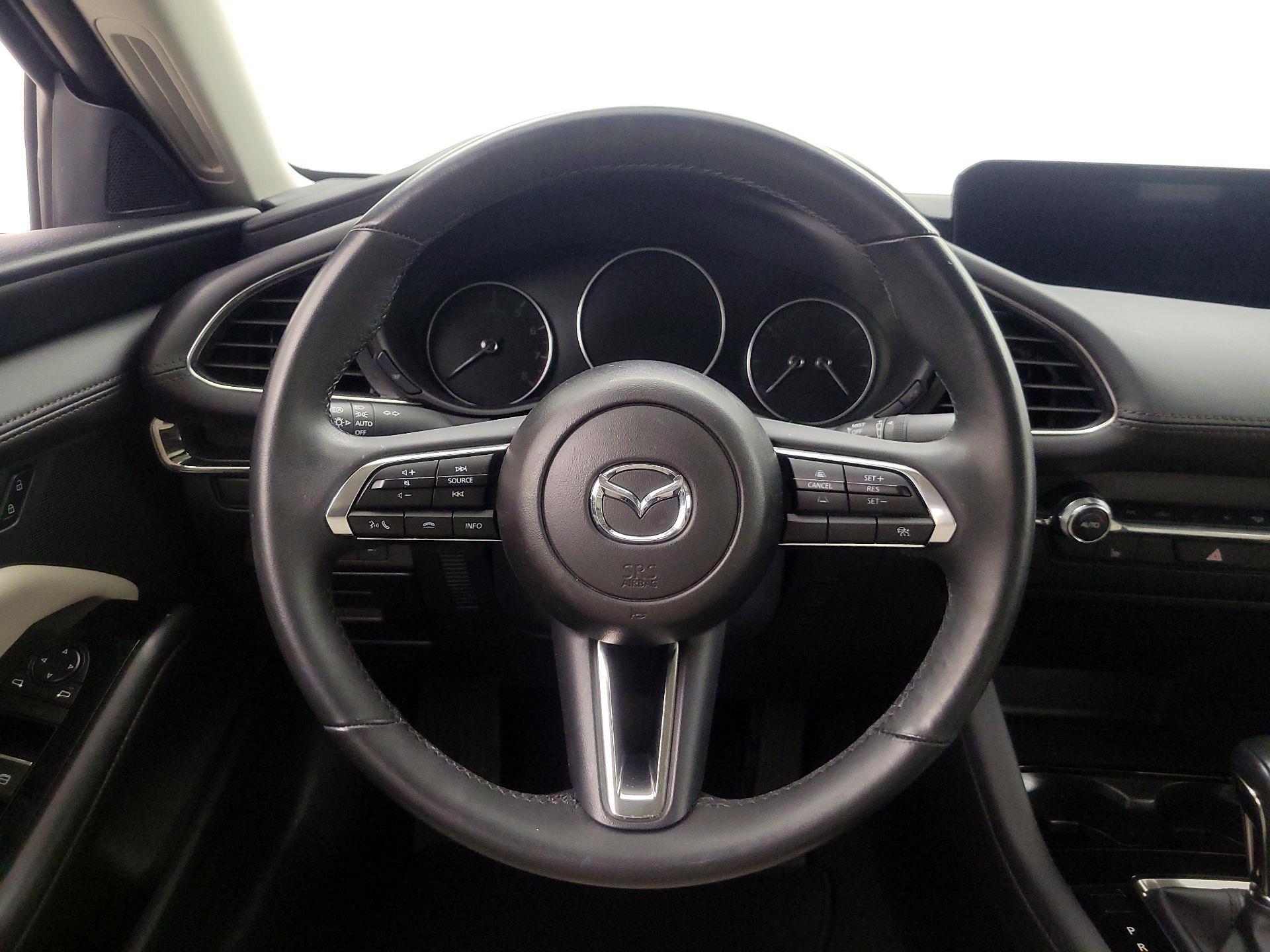 Thumbnail: 2025 Mazda Mazda3 - 10