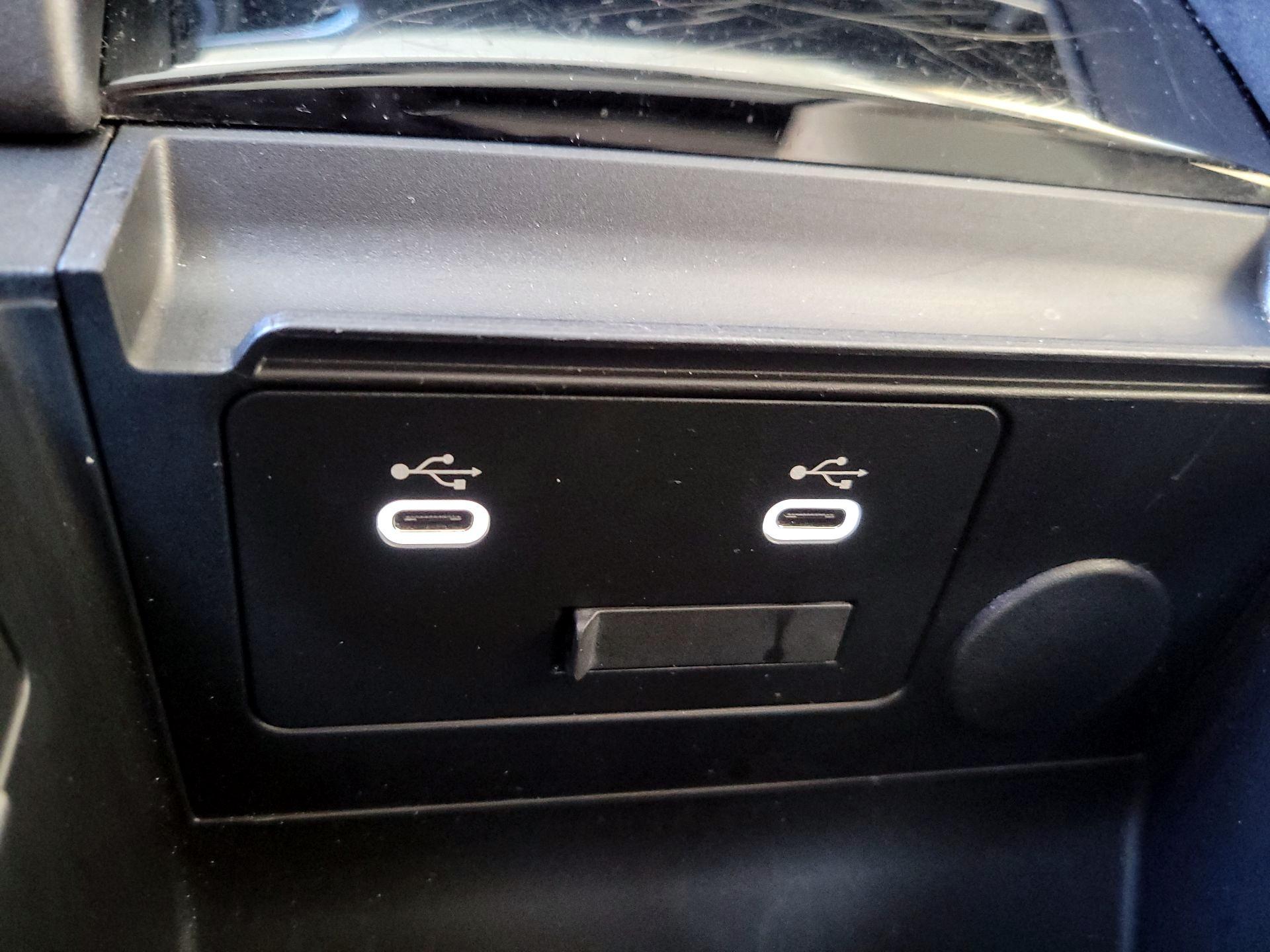 Thumbnail: 2025 Mazda Mazda3 - 18