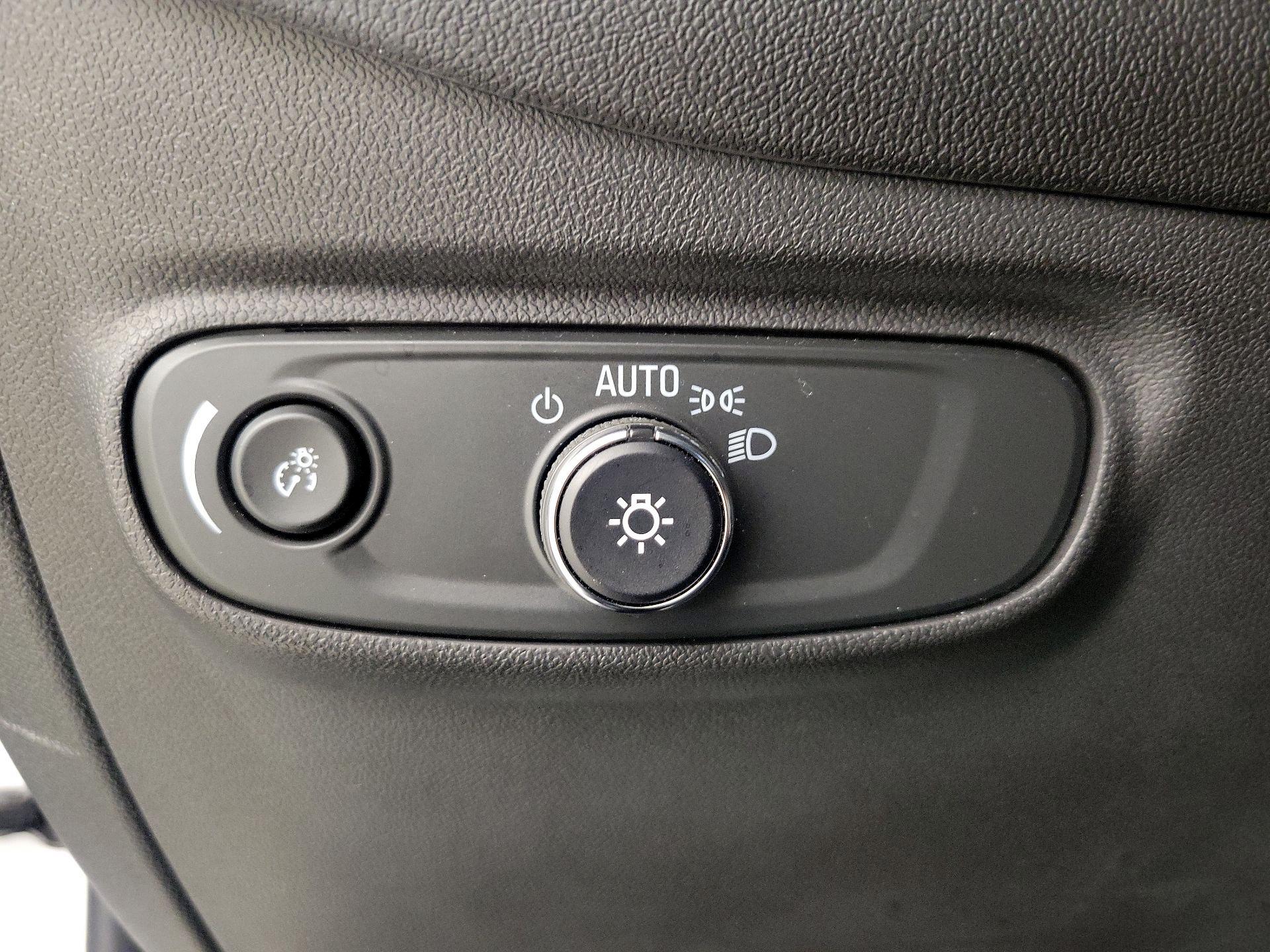 Thumbnail: 2024 Chevrolet Equinox - 13