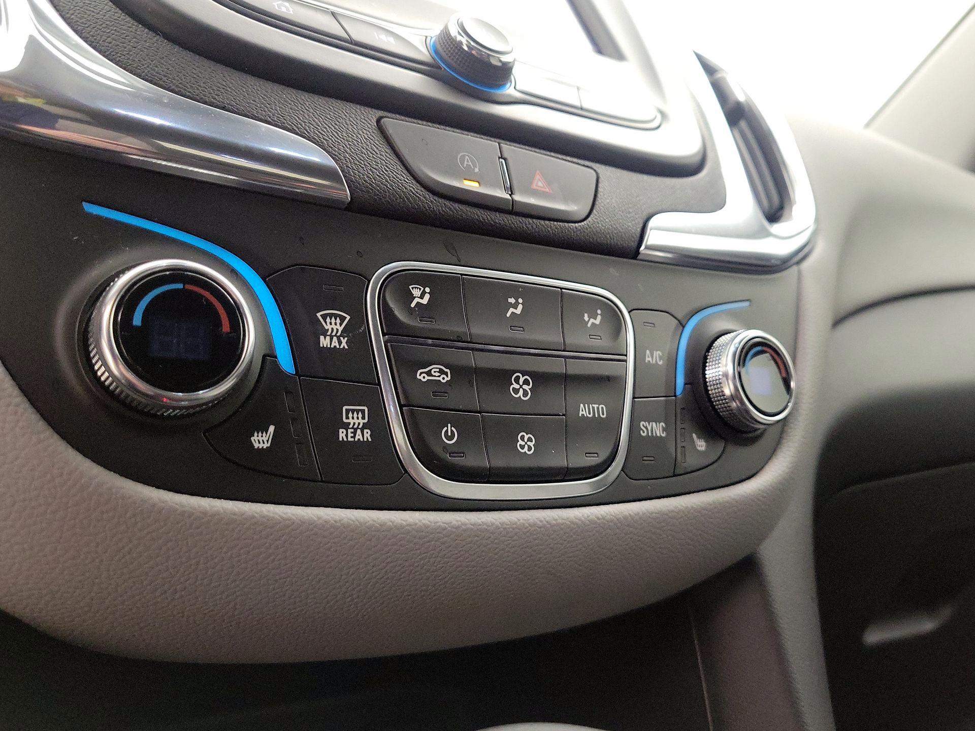 Thumbnail: 2024 Chevrolet Equinox - 16