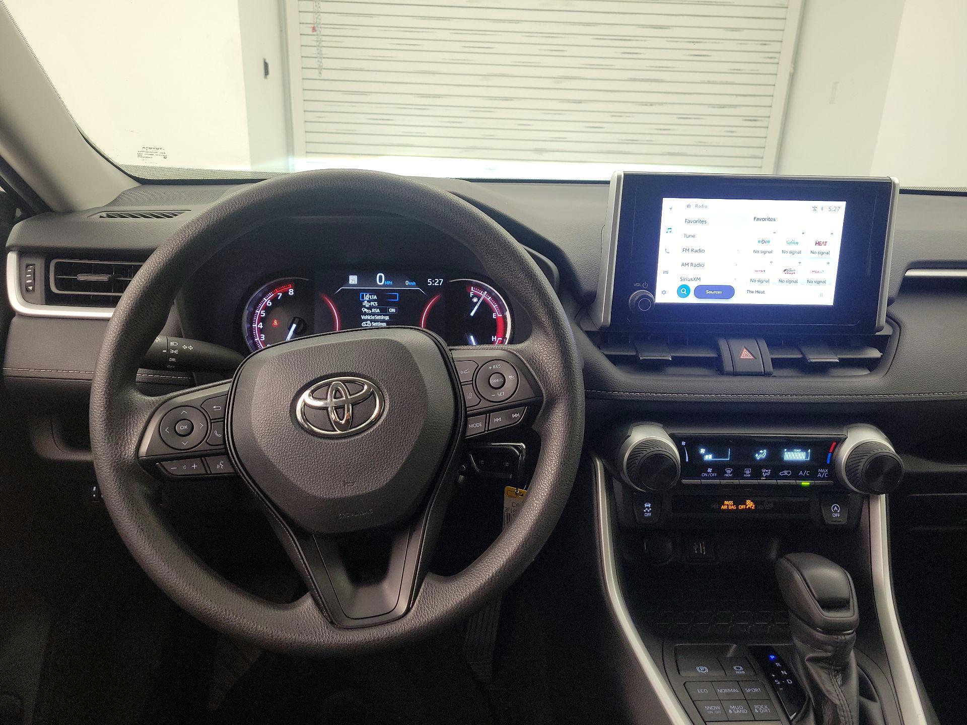 Thumbnail: 2024 Toyota RAV4 - 9