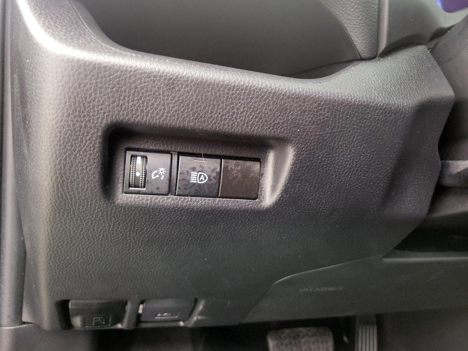 Thumbnail: 2024 Toyota RAV4 - 13