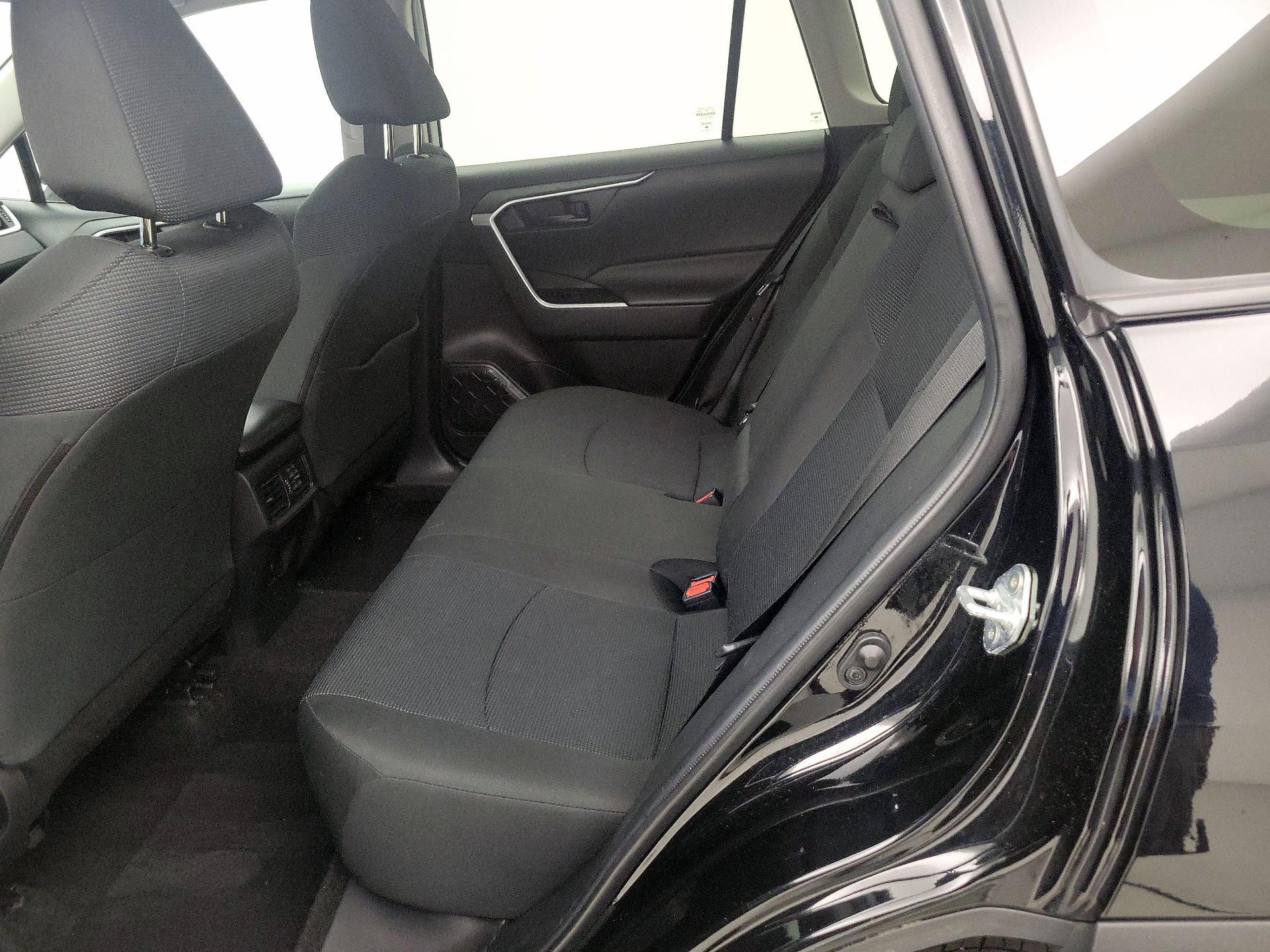 Thumbnail: 2024 Toyota RAV4 - 19