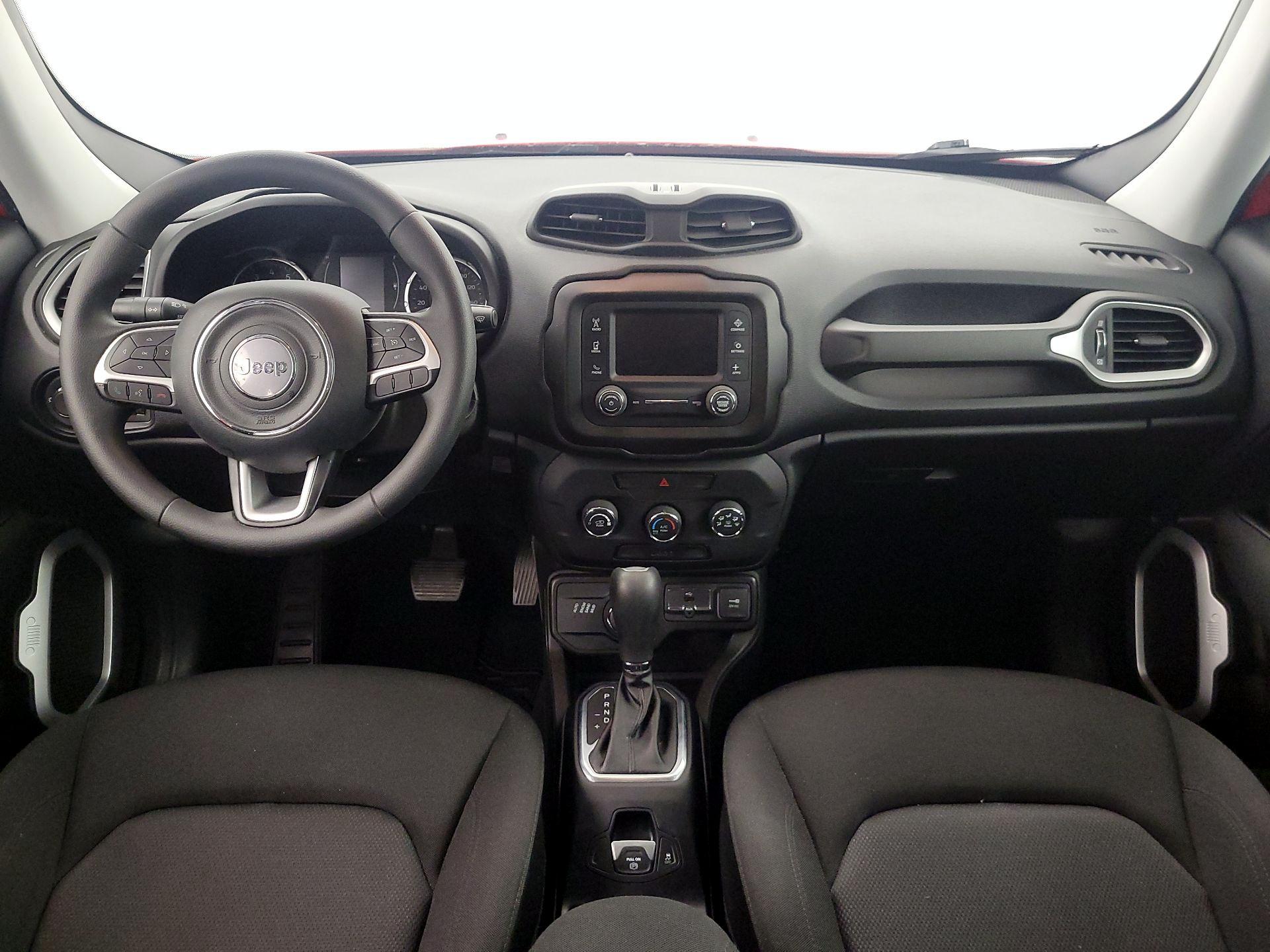 Thumbnail: 2020 Jeep Renegade - 9