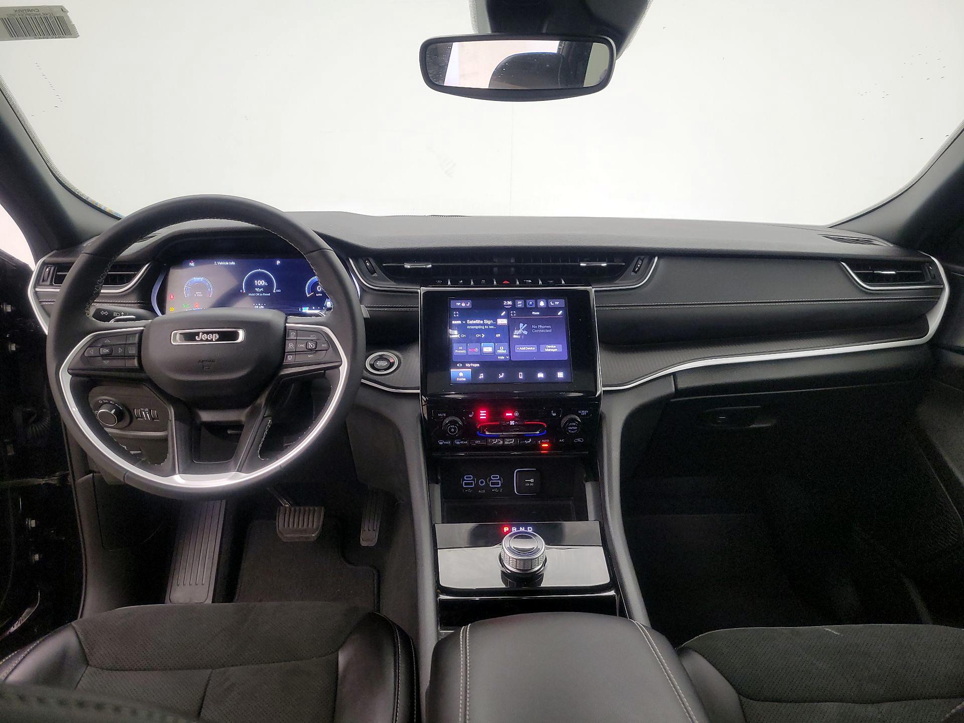 Thumbnail: 2023 Jeep Grand Cherokee - 9