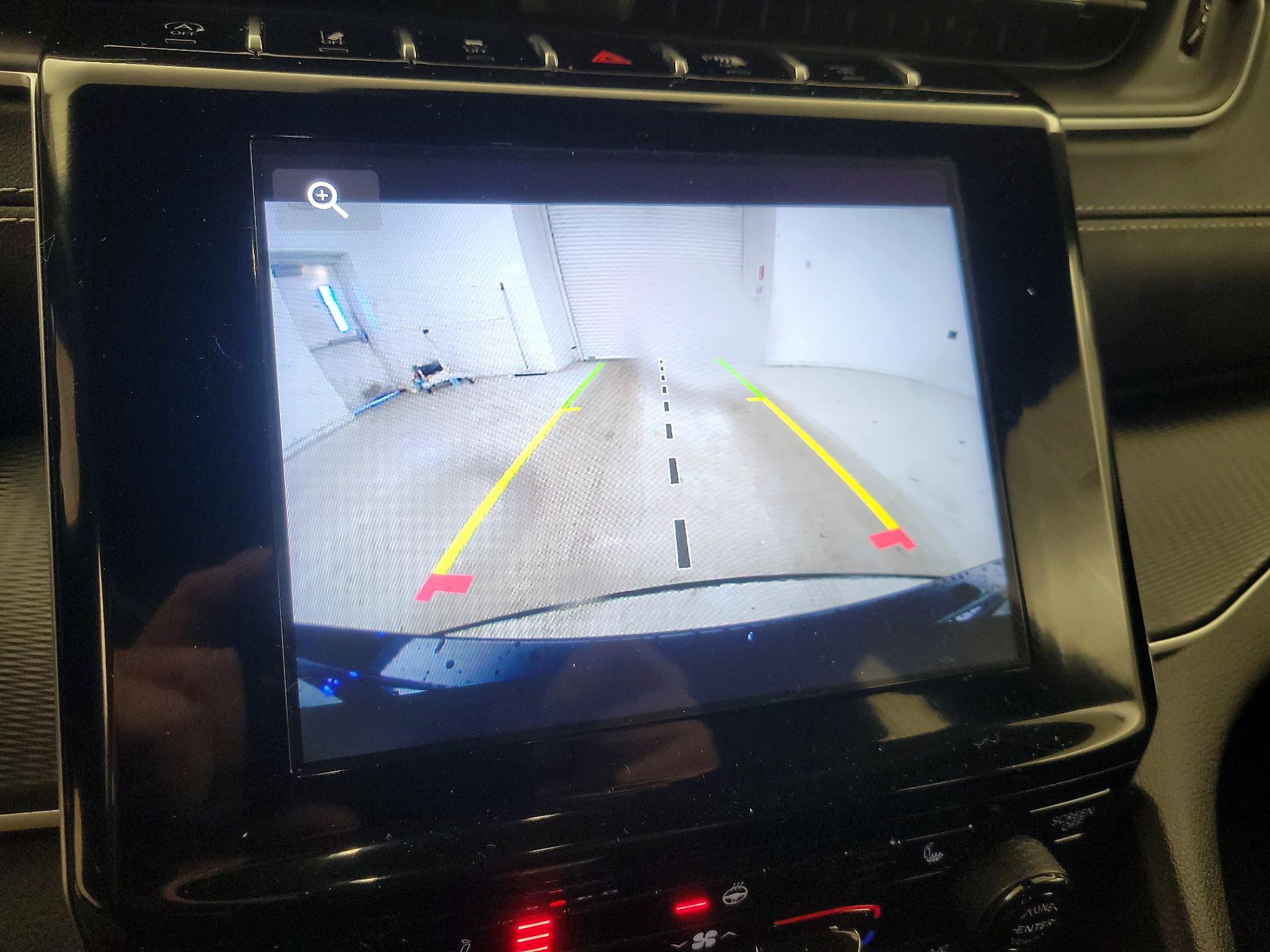 Thumbnail: 2023 Jeep Grand Cherokee - 14