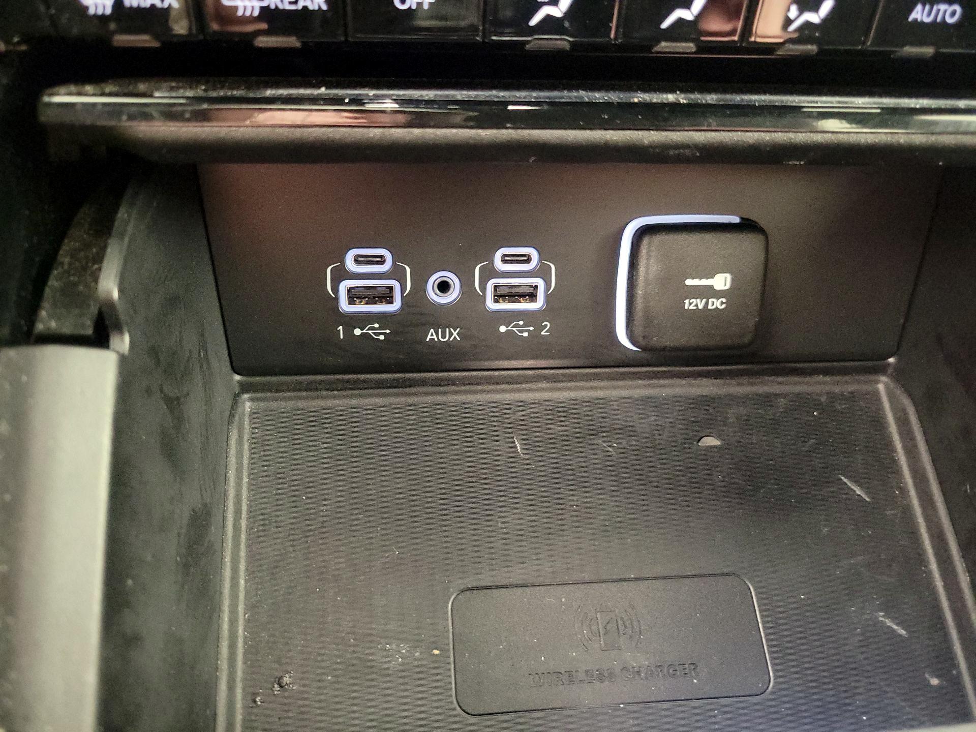 Thumbnail: 2023 Jeep Grand Cherokee - 18