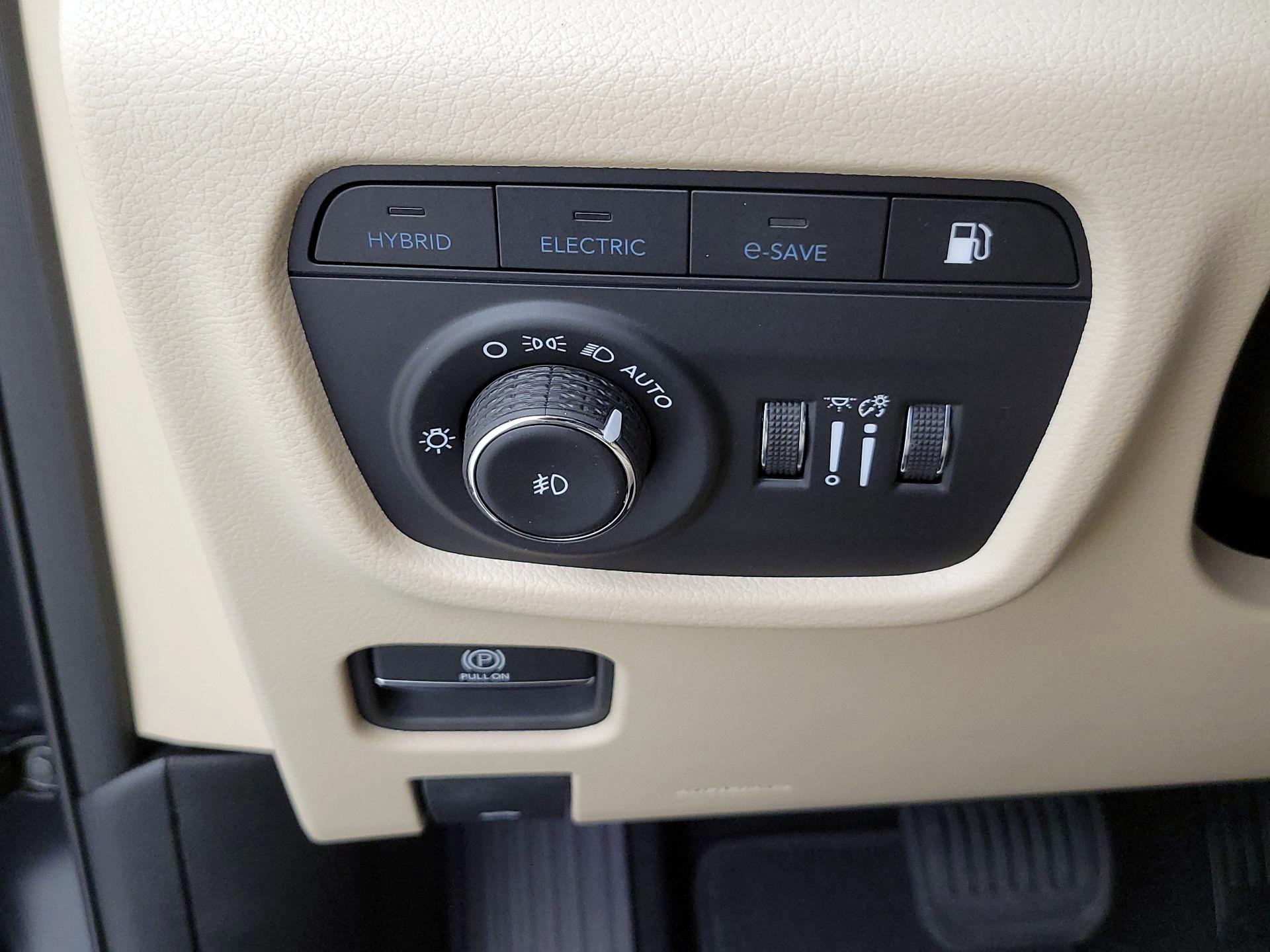 Thumbnail: 2024 Jeep Grand Cherokee - 13