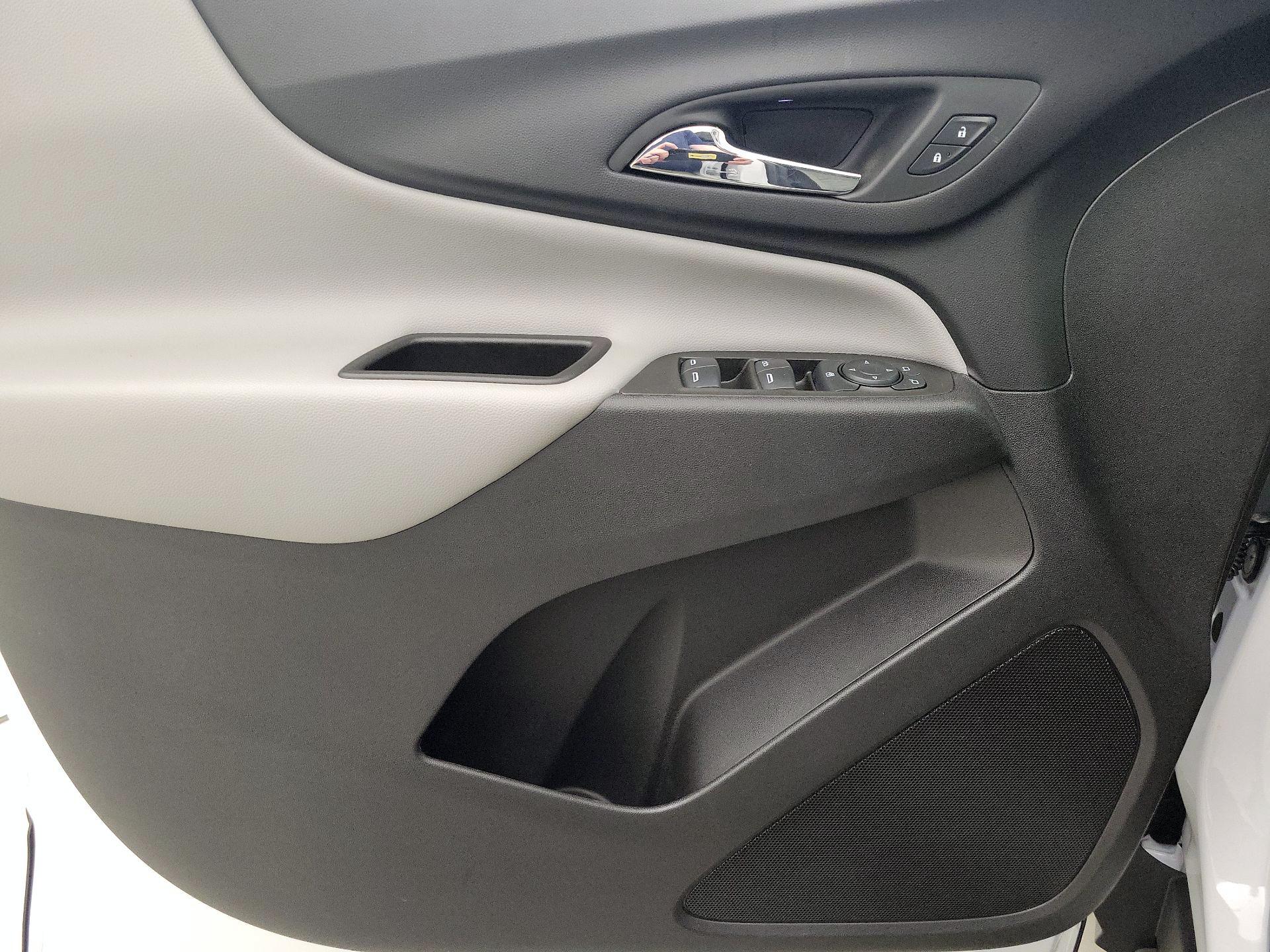 Thumbnail: 2024 Chevrolet Equinox - 12