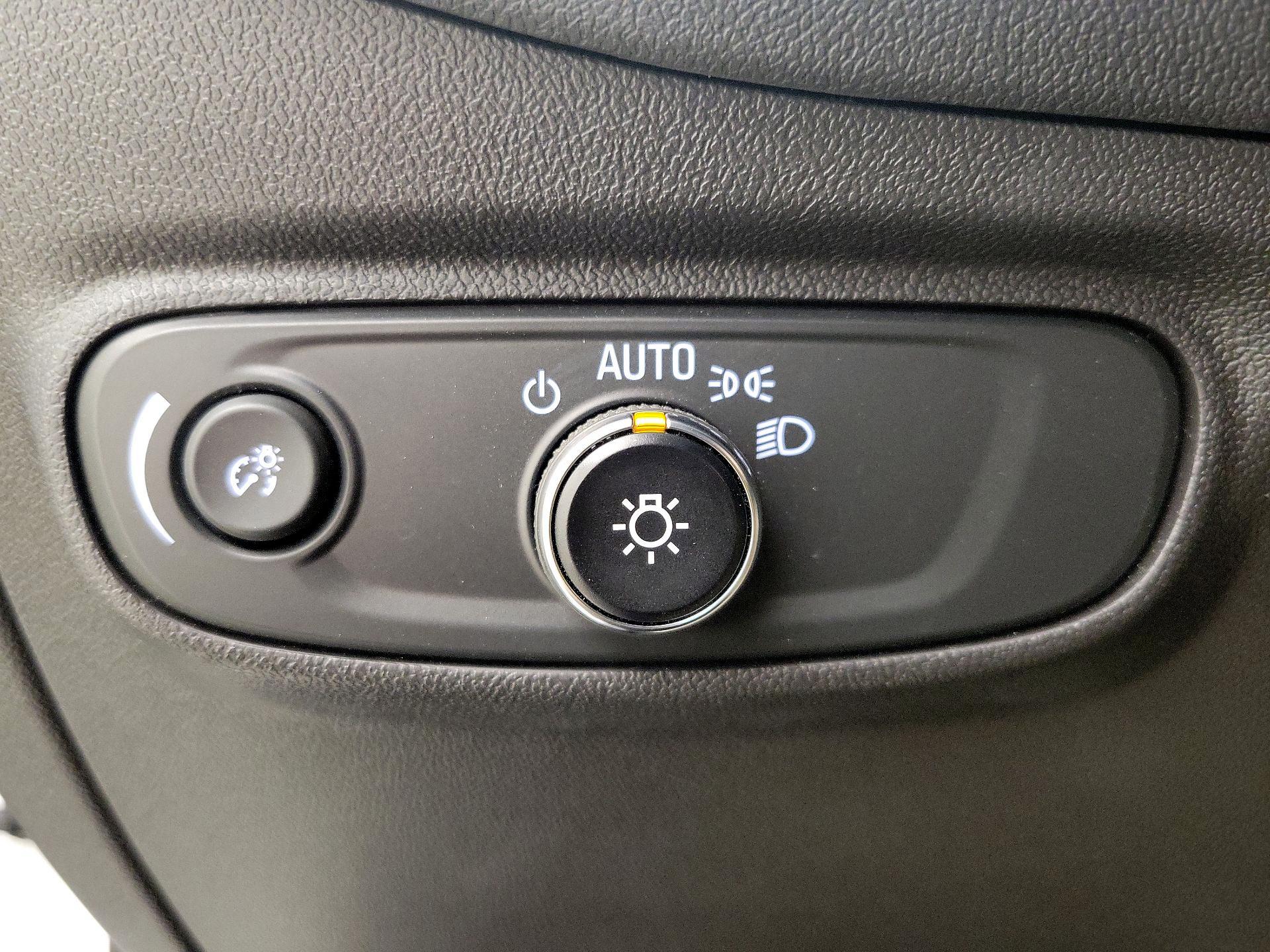 Thumbnail: 2024 Chevrolet Equinox - 13