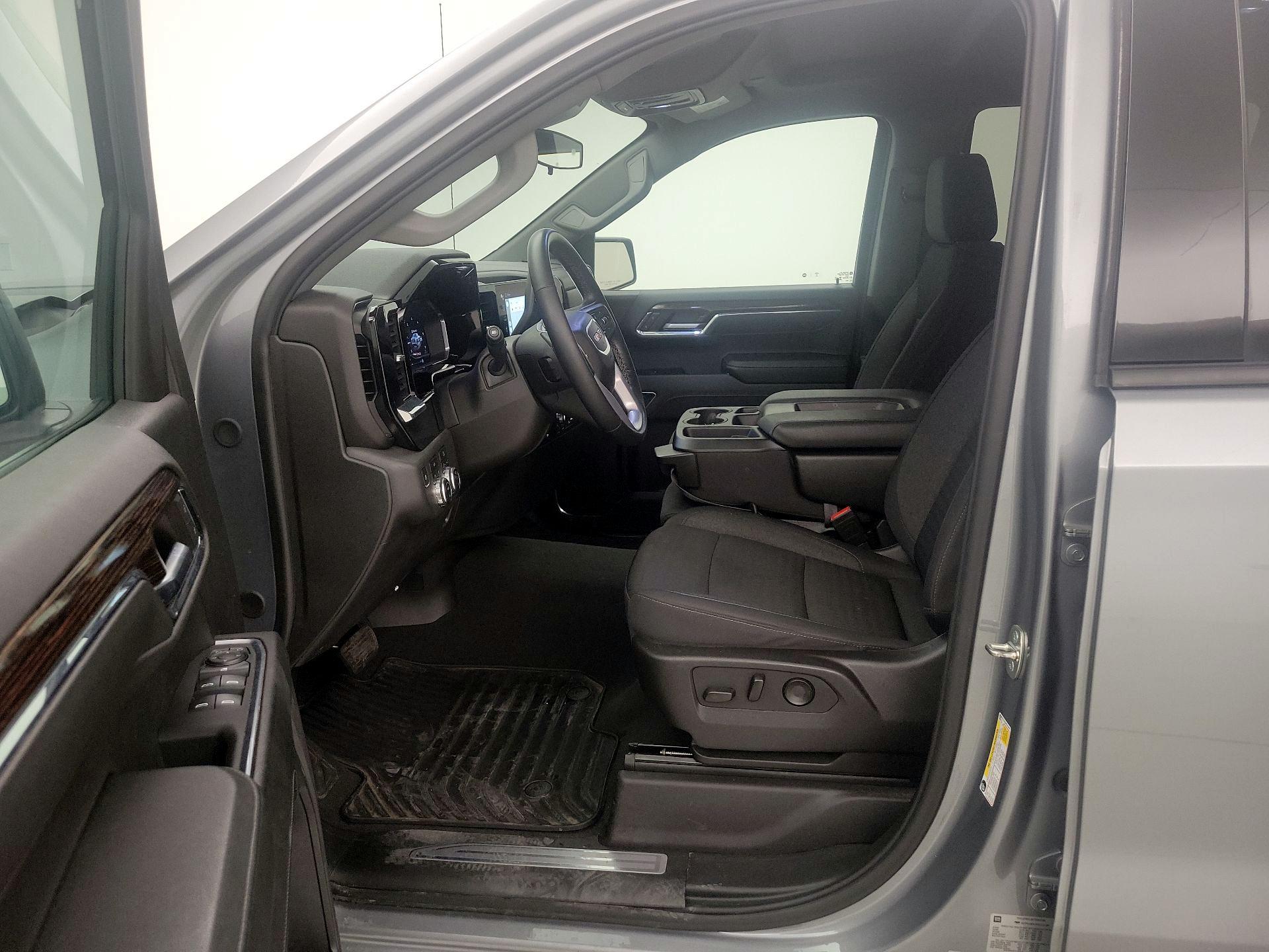 Thumbnail: 2024 GMC Sierra 1500 - 11