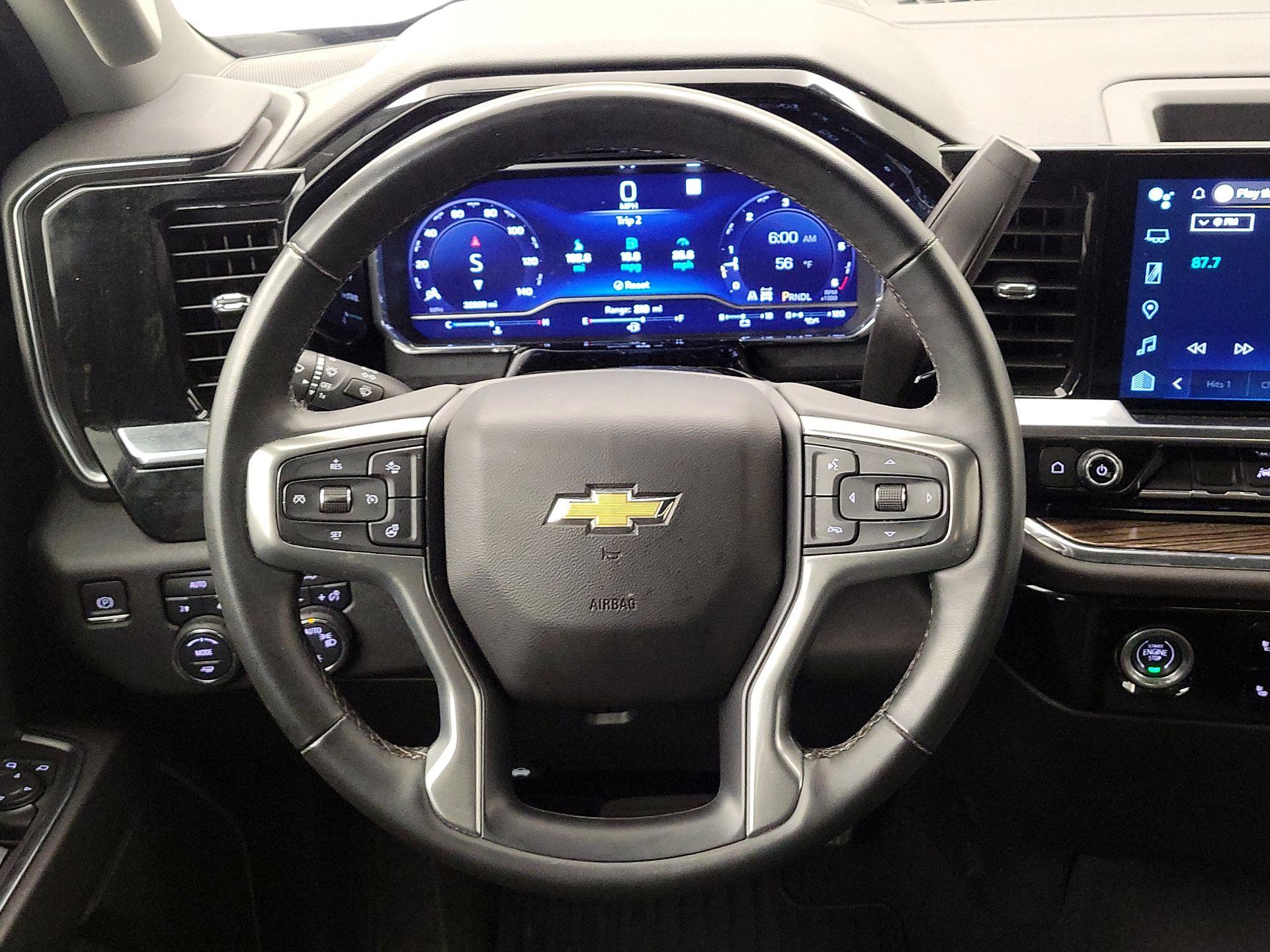 Thumbnail: 2023 Chevrolet Silverado 1500 - 10