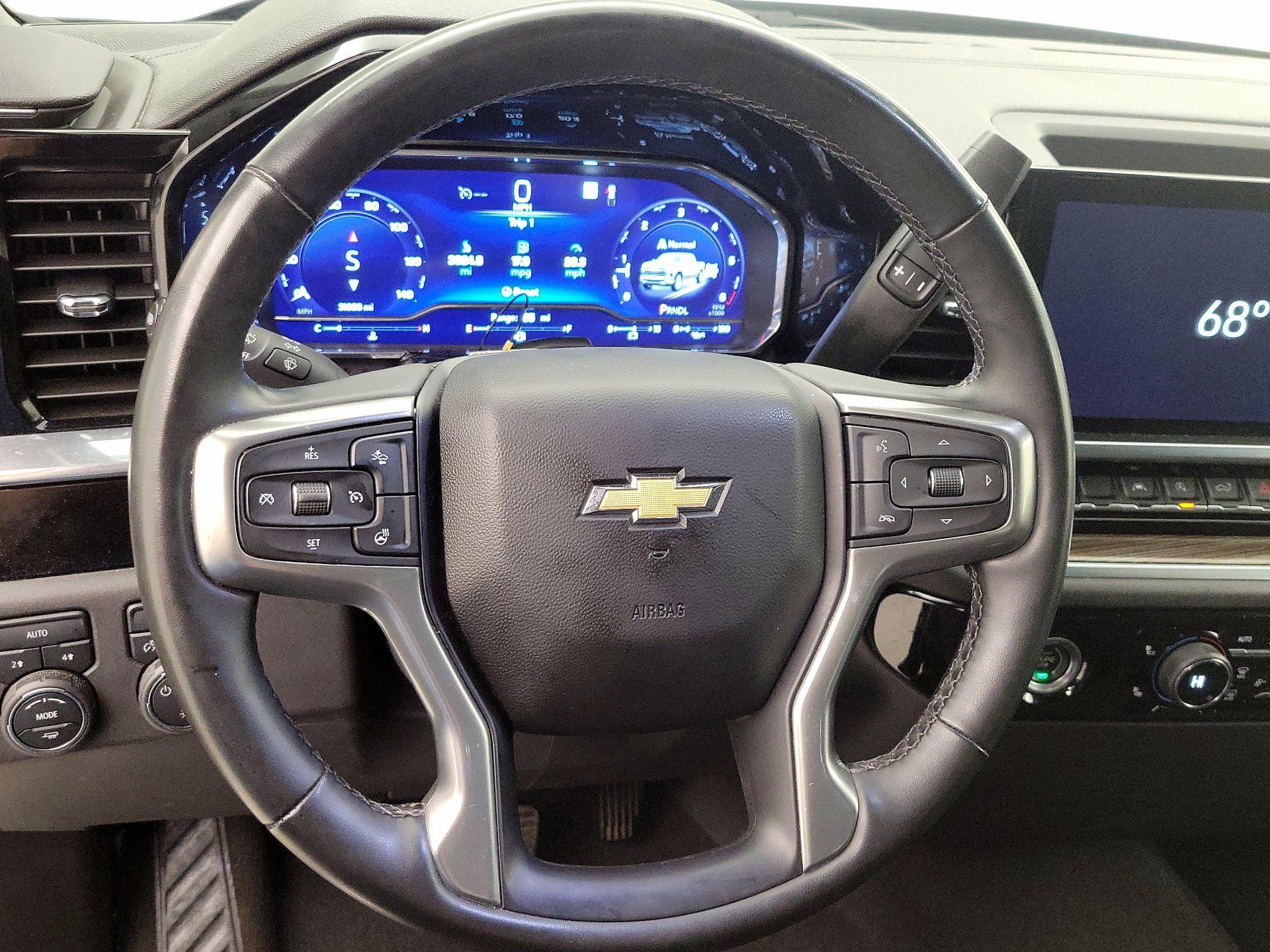 Thumbnail: 2023 Chevrolet Silverado 1500 - 10