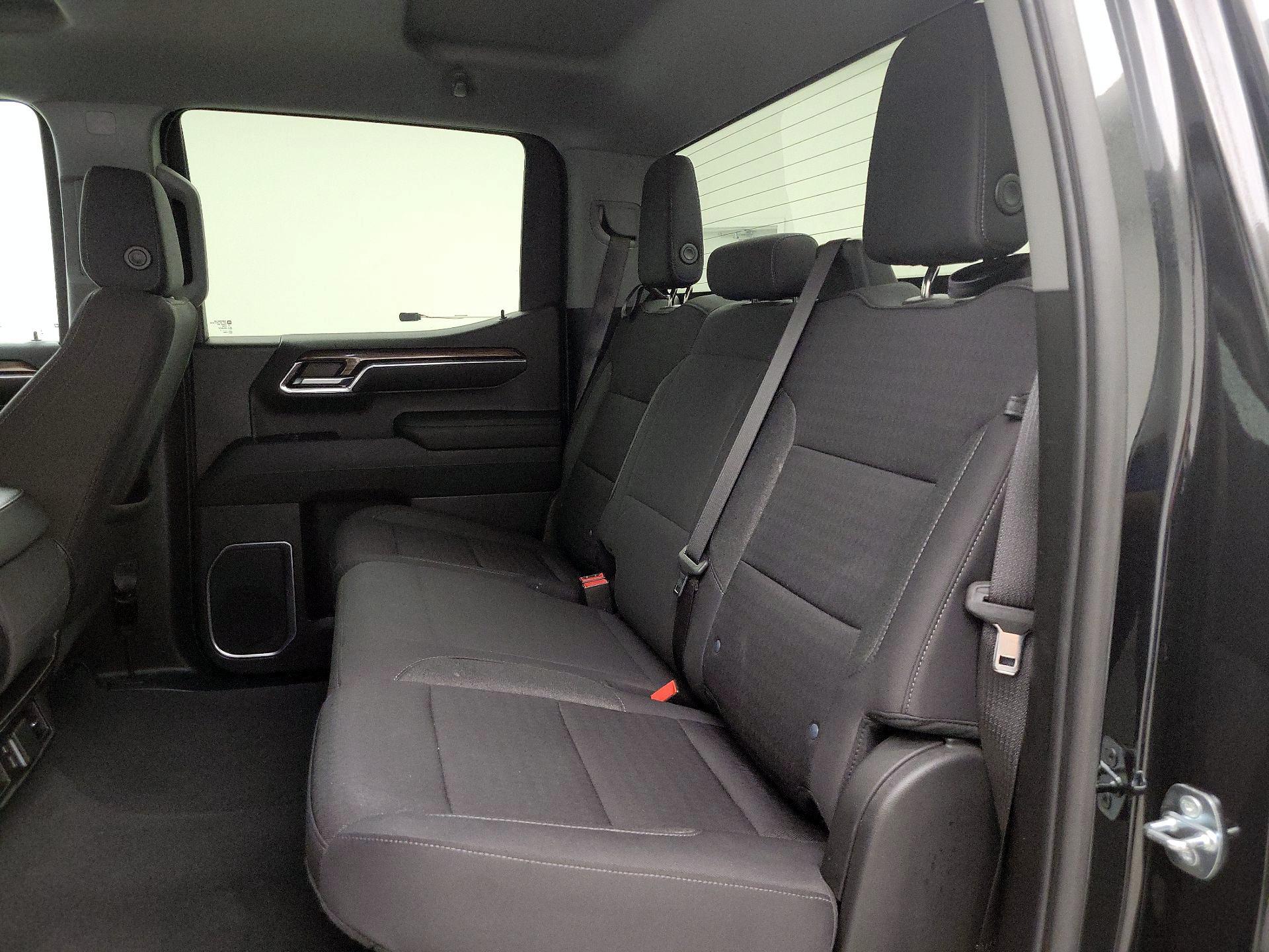 Thumbnail: 2023 Chevrolet Silverado 1500 - 19