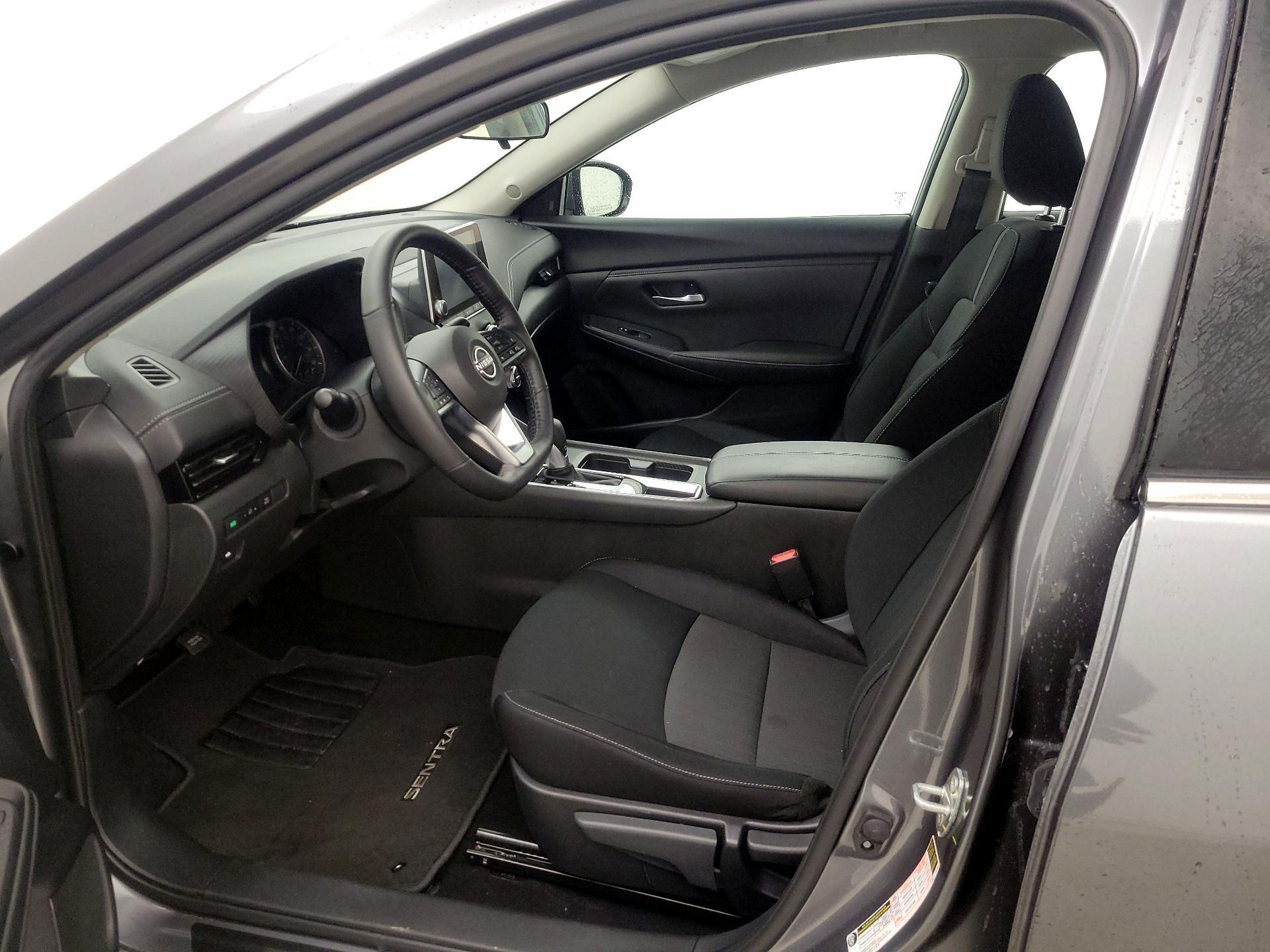 Thumbnail: 2024 Nissan Sentra - 11