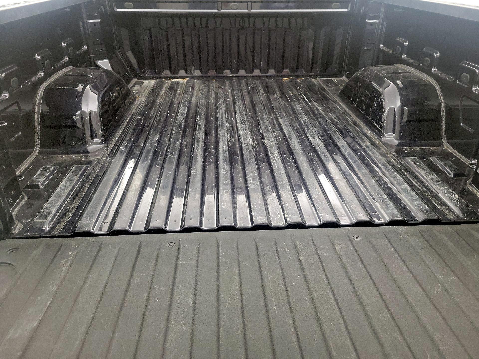 Thumbnail: 2024 Chevrolet Silverado 1500 - 20