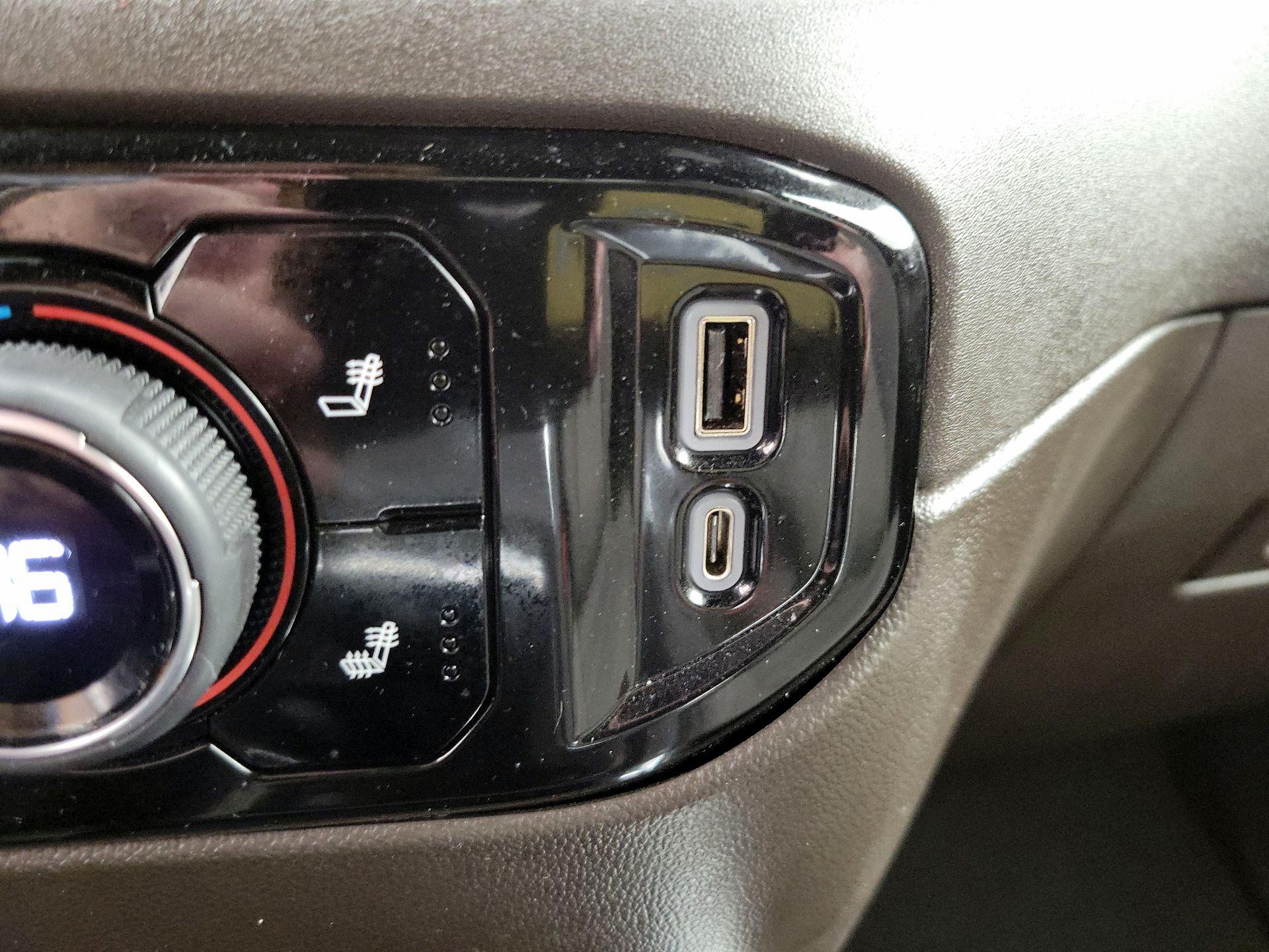 Thumbnail: 2023 Chevrolet Silverado 1500 - 19