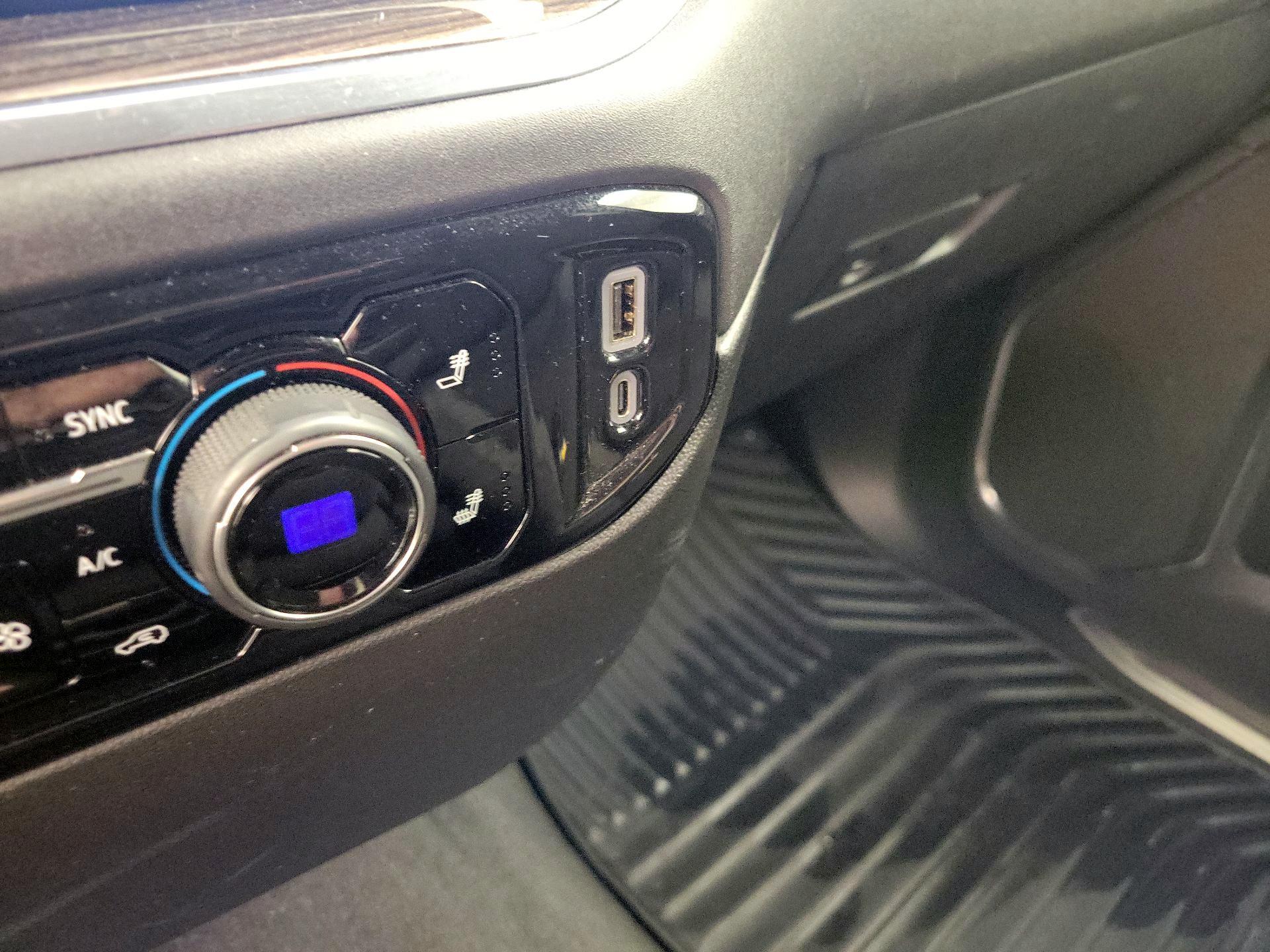 Thumbnail: 2024 Chevrolet Silverado 1500 - 18