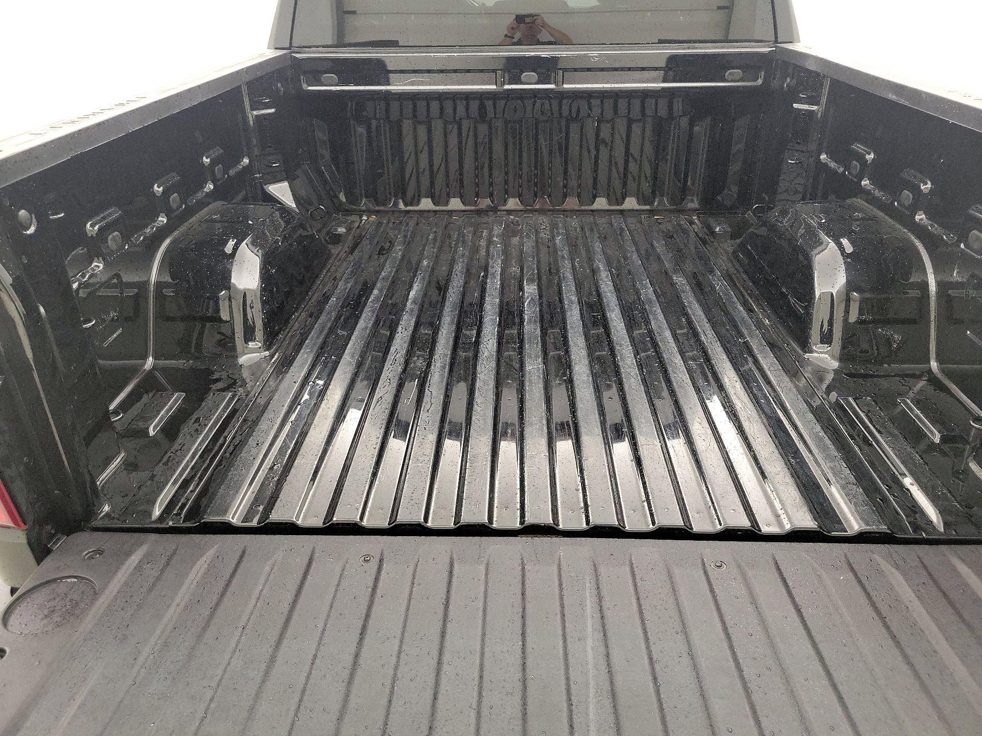 Thumbnail: 2024 Chevrolet Silverado 1500 - 20