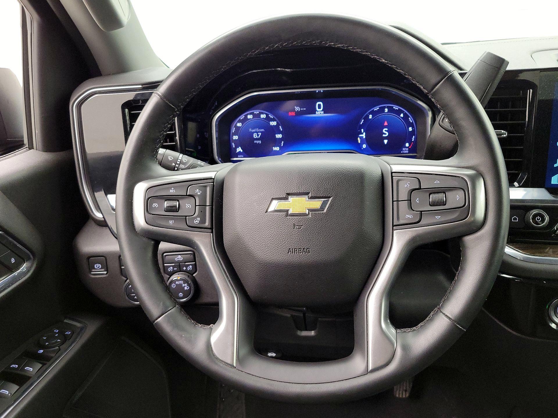 Thumbnail: 2024 Chevrolet Silverado 1500 - 10