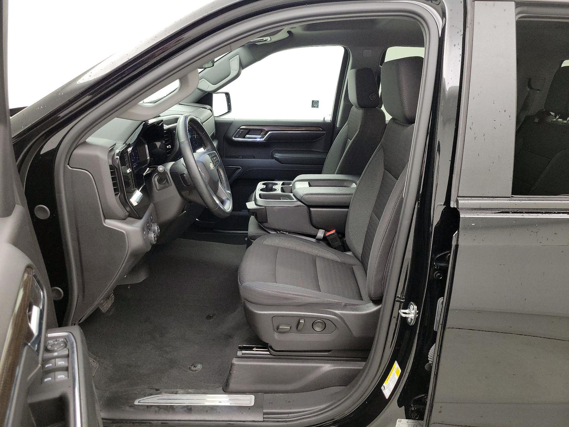 Thumbnail: 2024 Chevrolet Silverado 1500 - 11