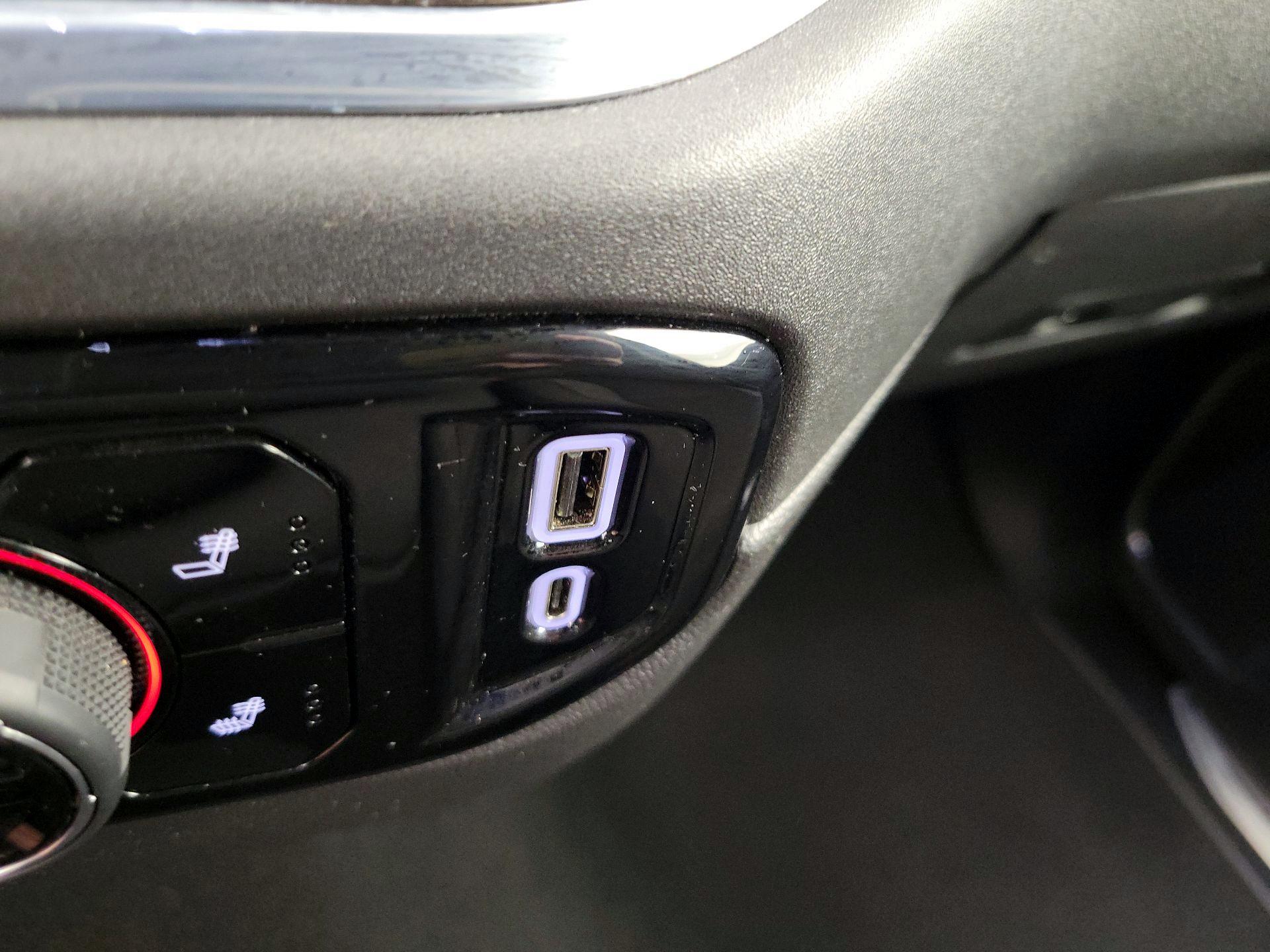 Thumbnail: 2024 Chevrolet Silverado 1500 - 18