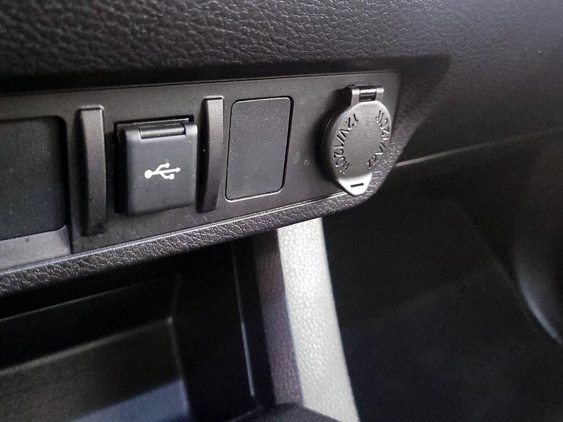 Thumbnail: 2022 Toyota Tacoma - 18