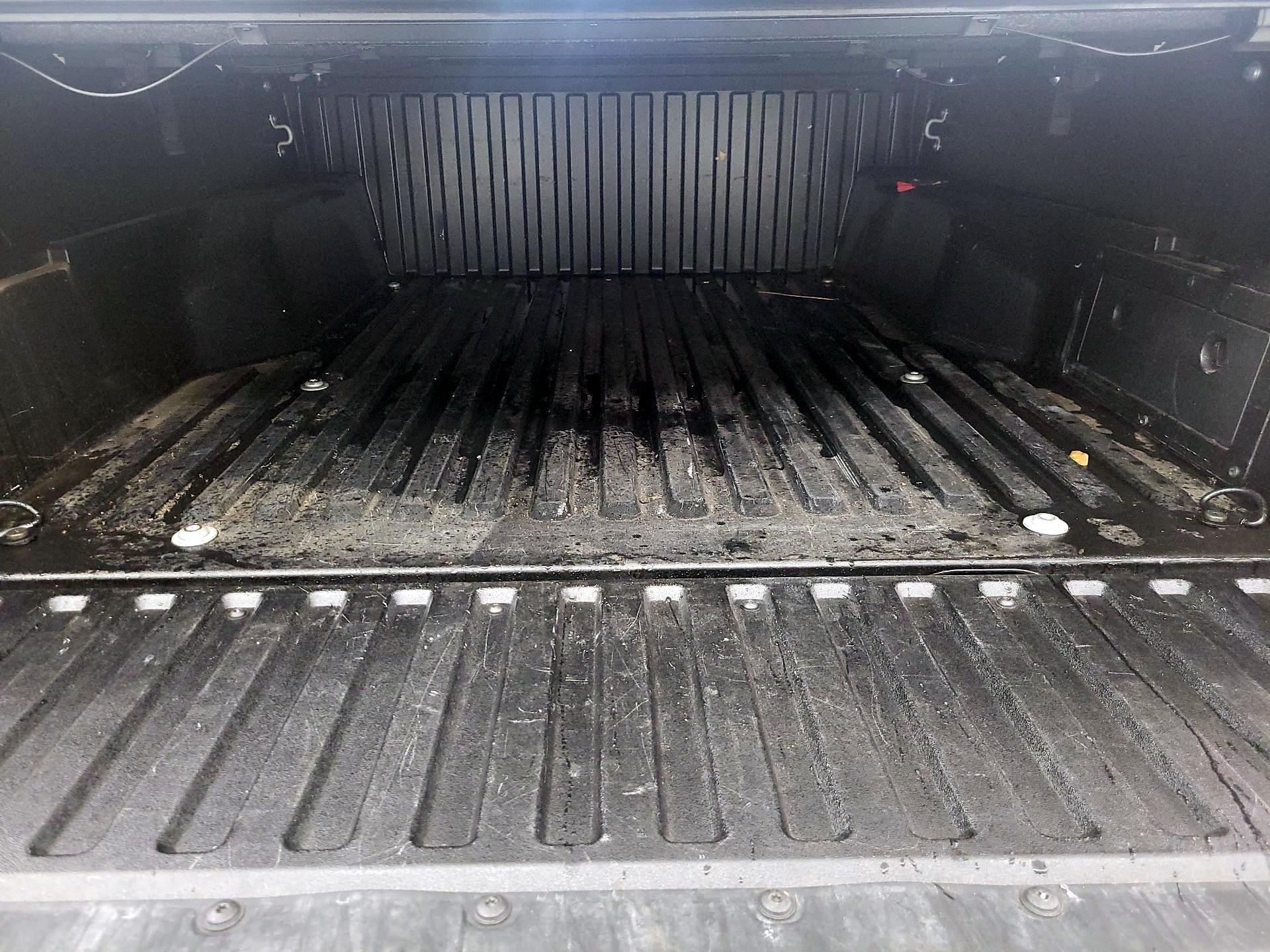 Thumbnail: 2022 Toyota Tacoma - 20