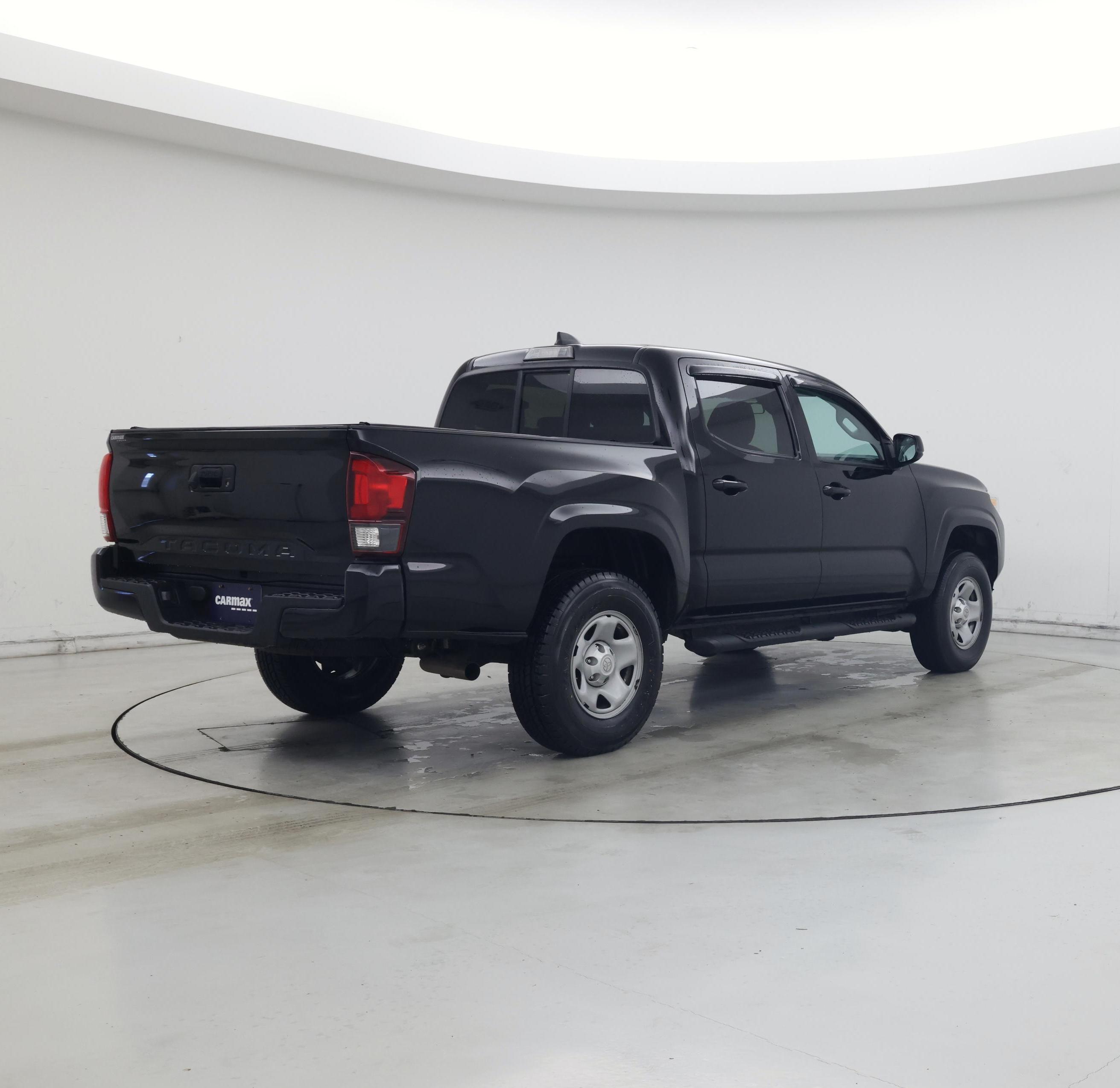 Thumbnail: 2022 Toyota Tacoma - 8