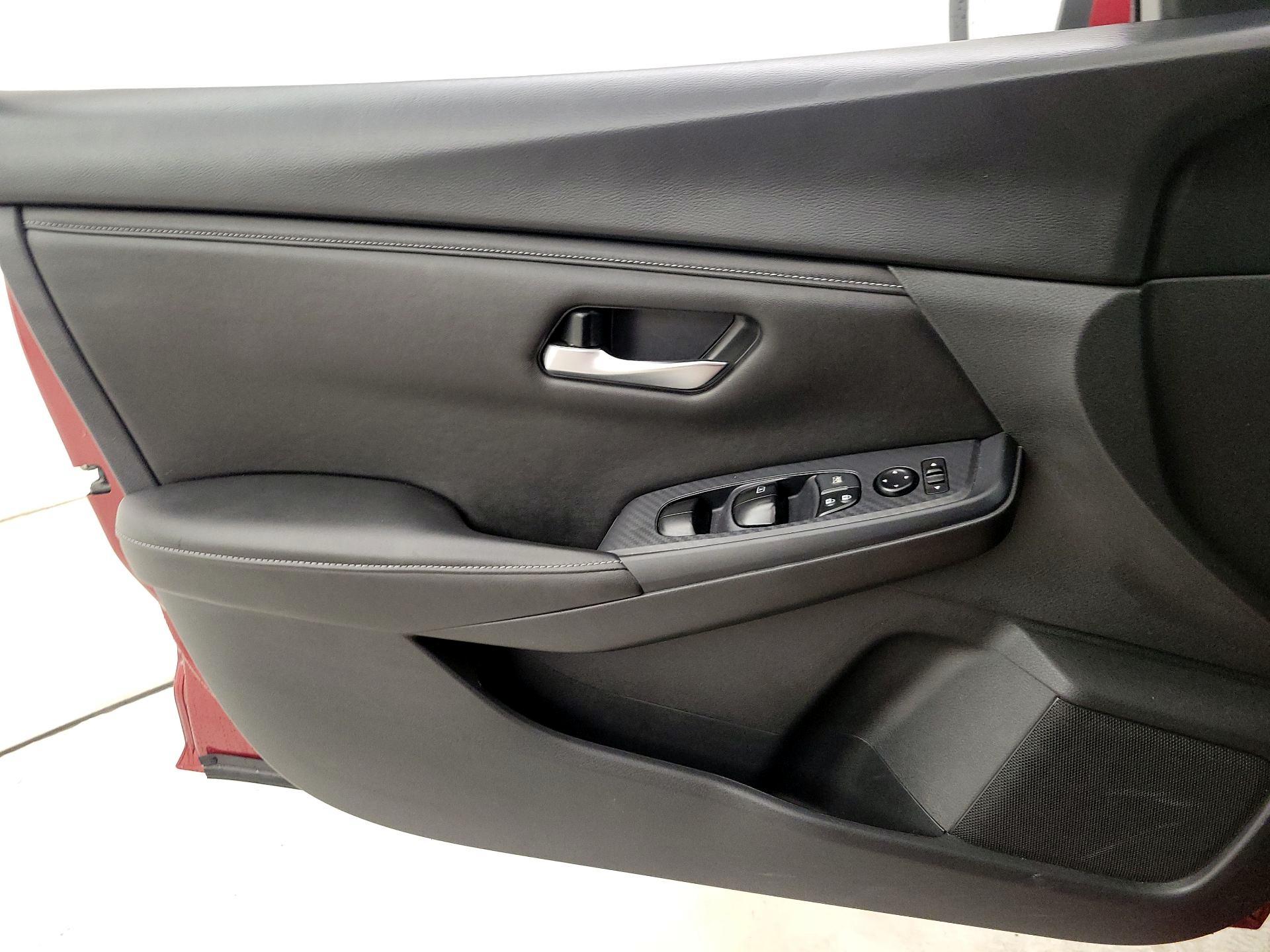 Thumbnail: 2023 Nissan Sentra - 12