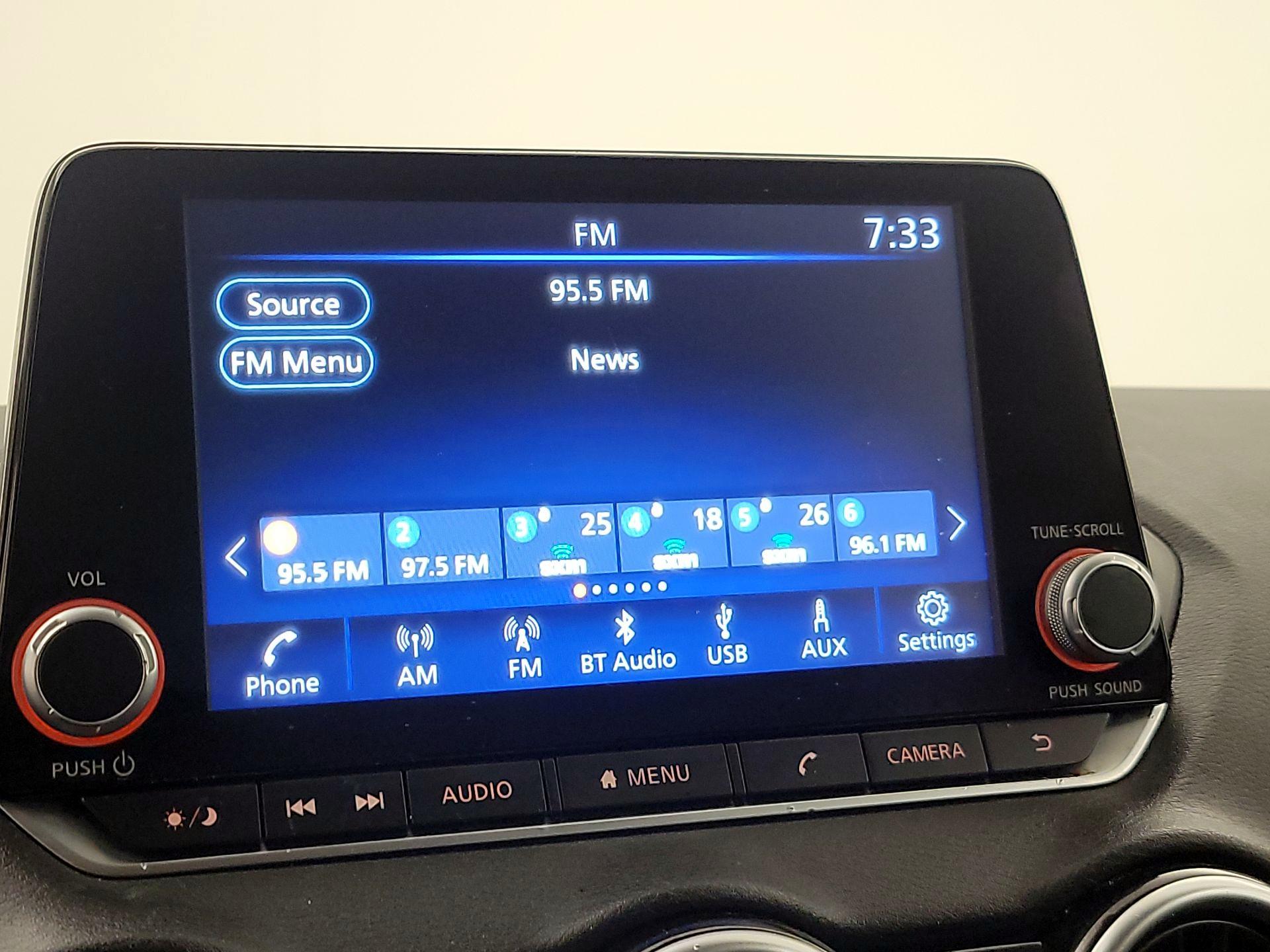 Thumbnail: 2023 Nissan Sentra - 15