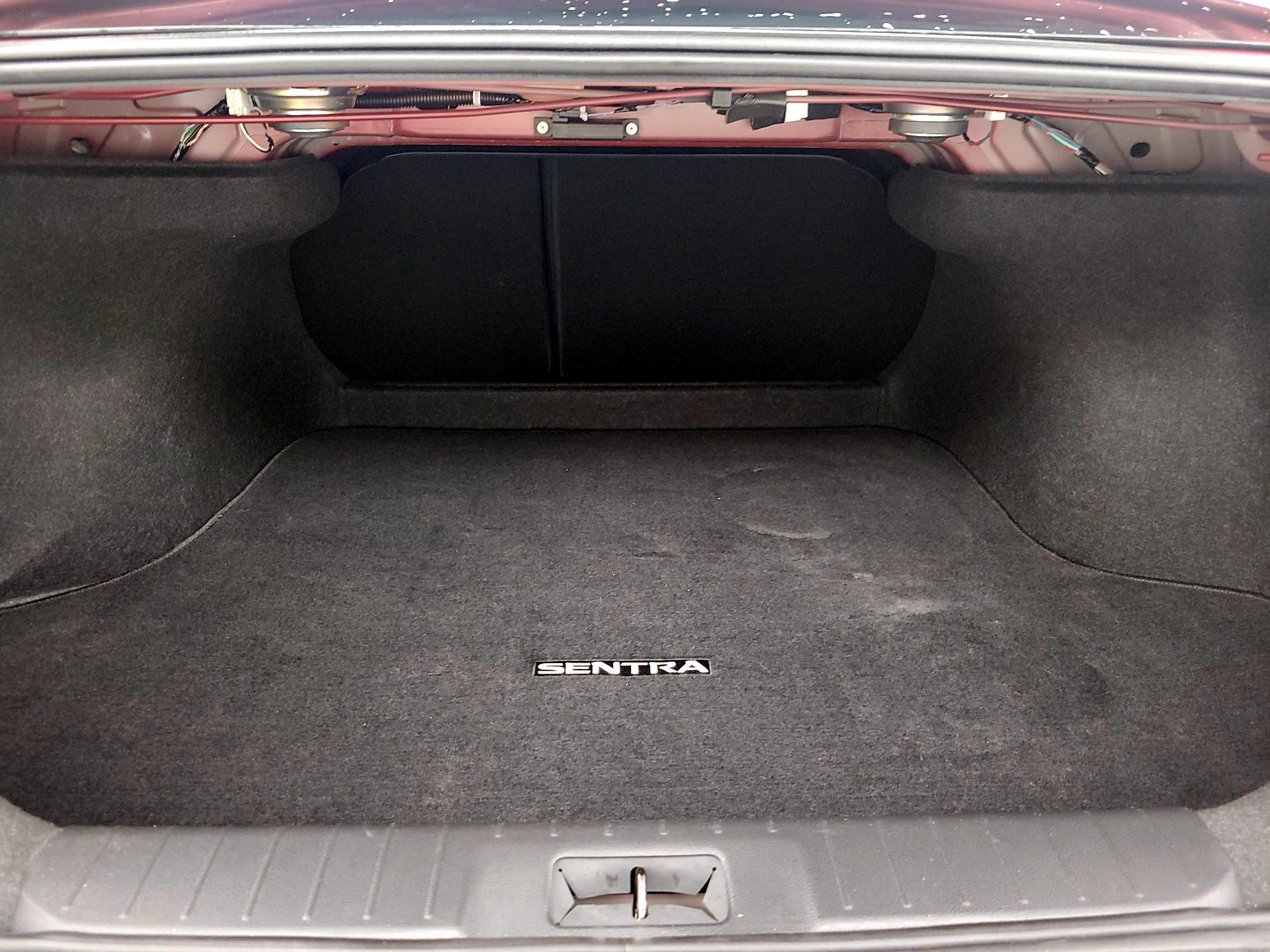 Thumbnail: 2023 Nissan Sentra - 20