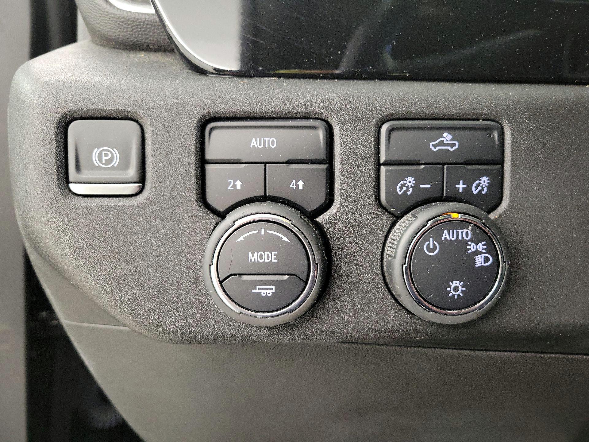 Thumbnail: 2024 Chevrolet Silverado 1500 - 13