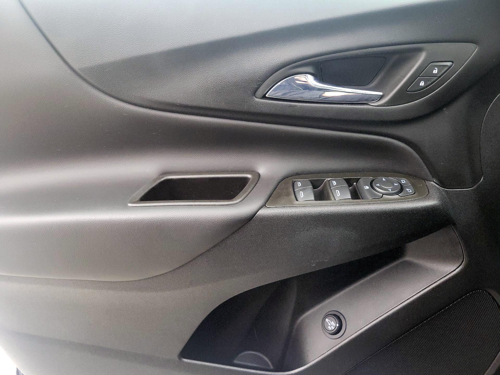 Thumbnail: 2024 Chevrolet Equinox - 12