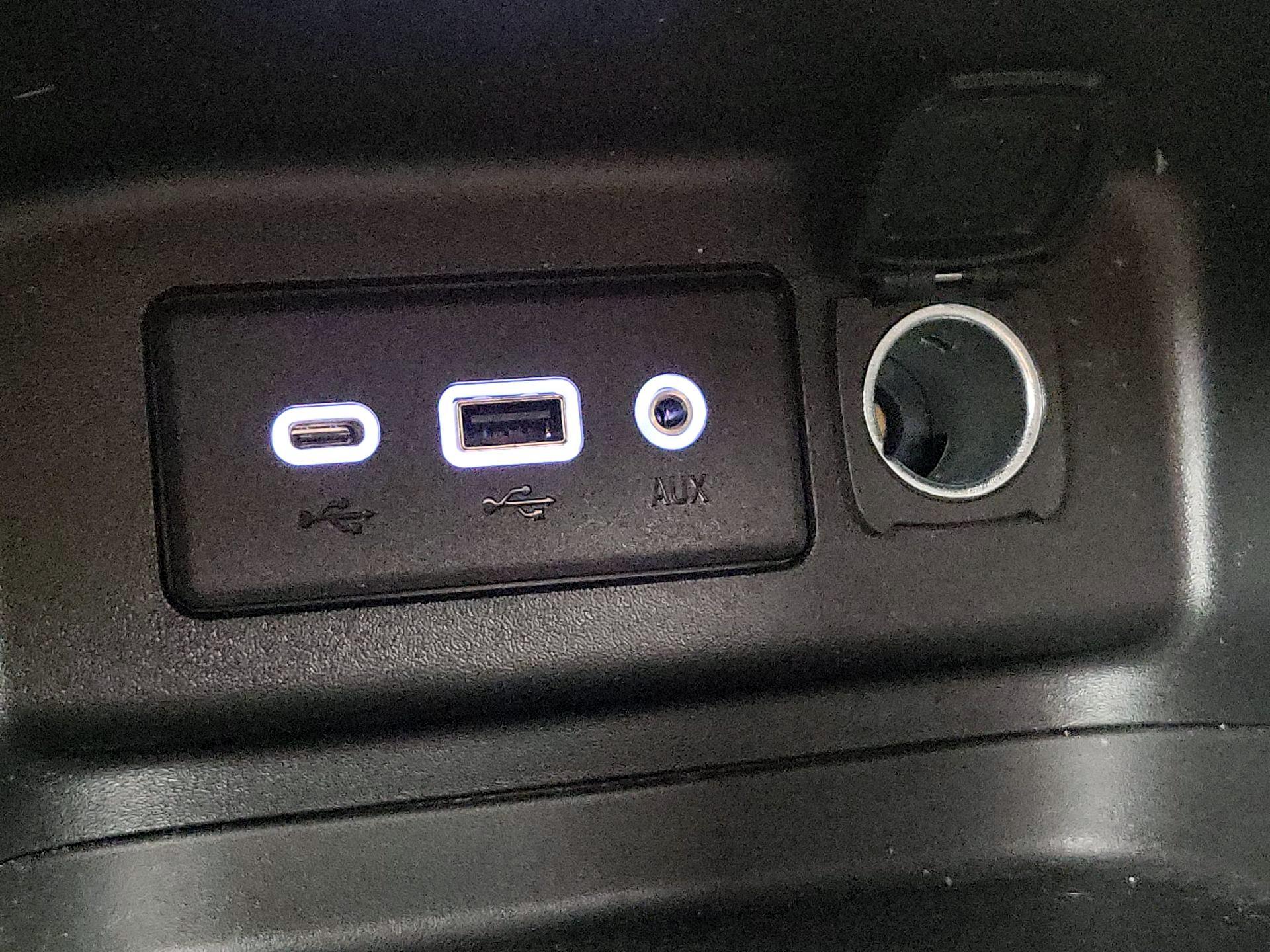 Thumbnail: 2024 Chevrolet Equinox - 18