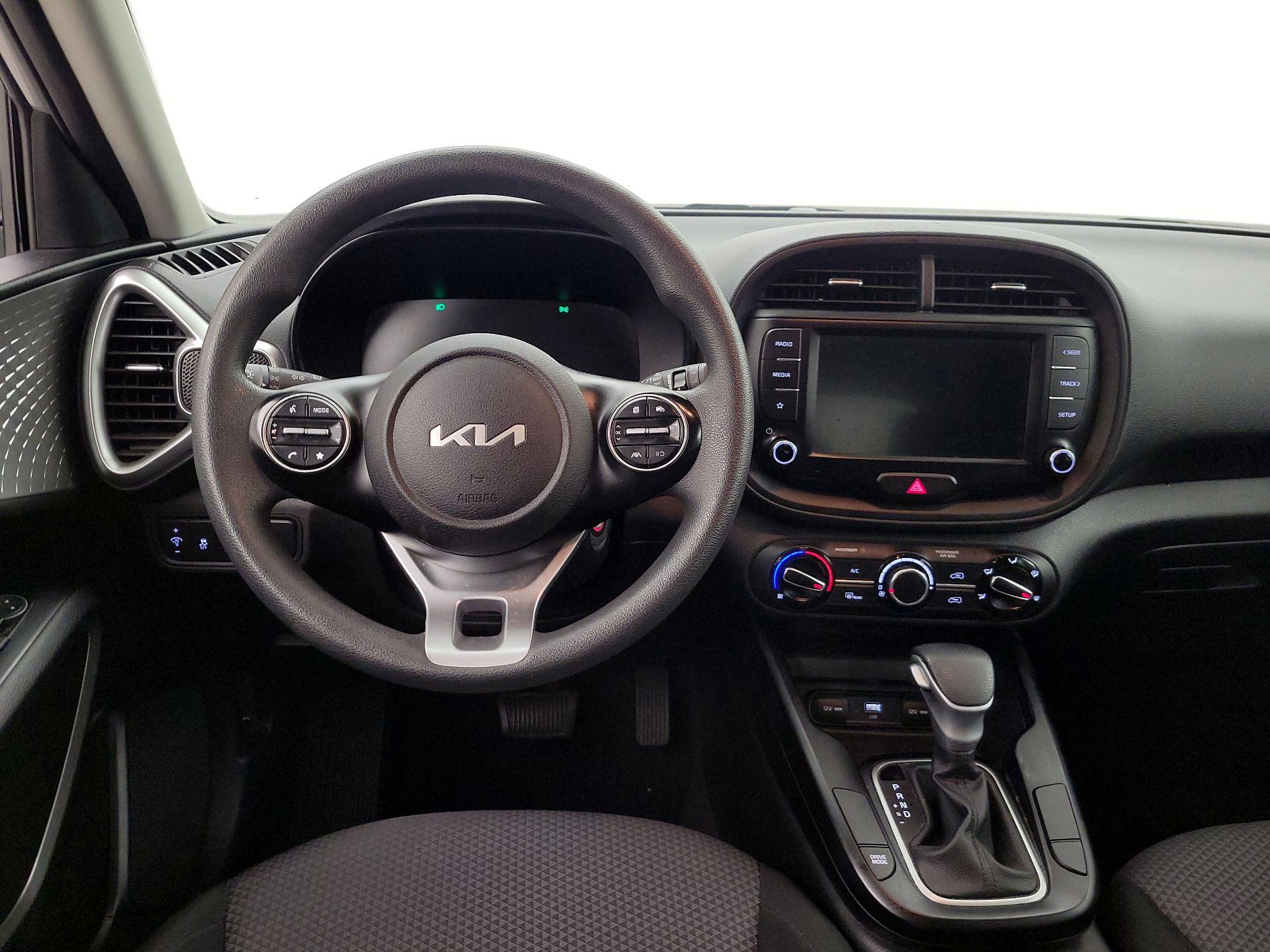 Thumbnail: 2023 Kia Soul - 10