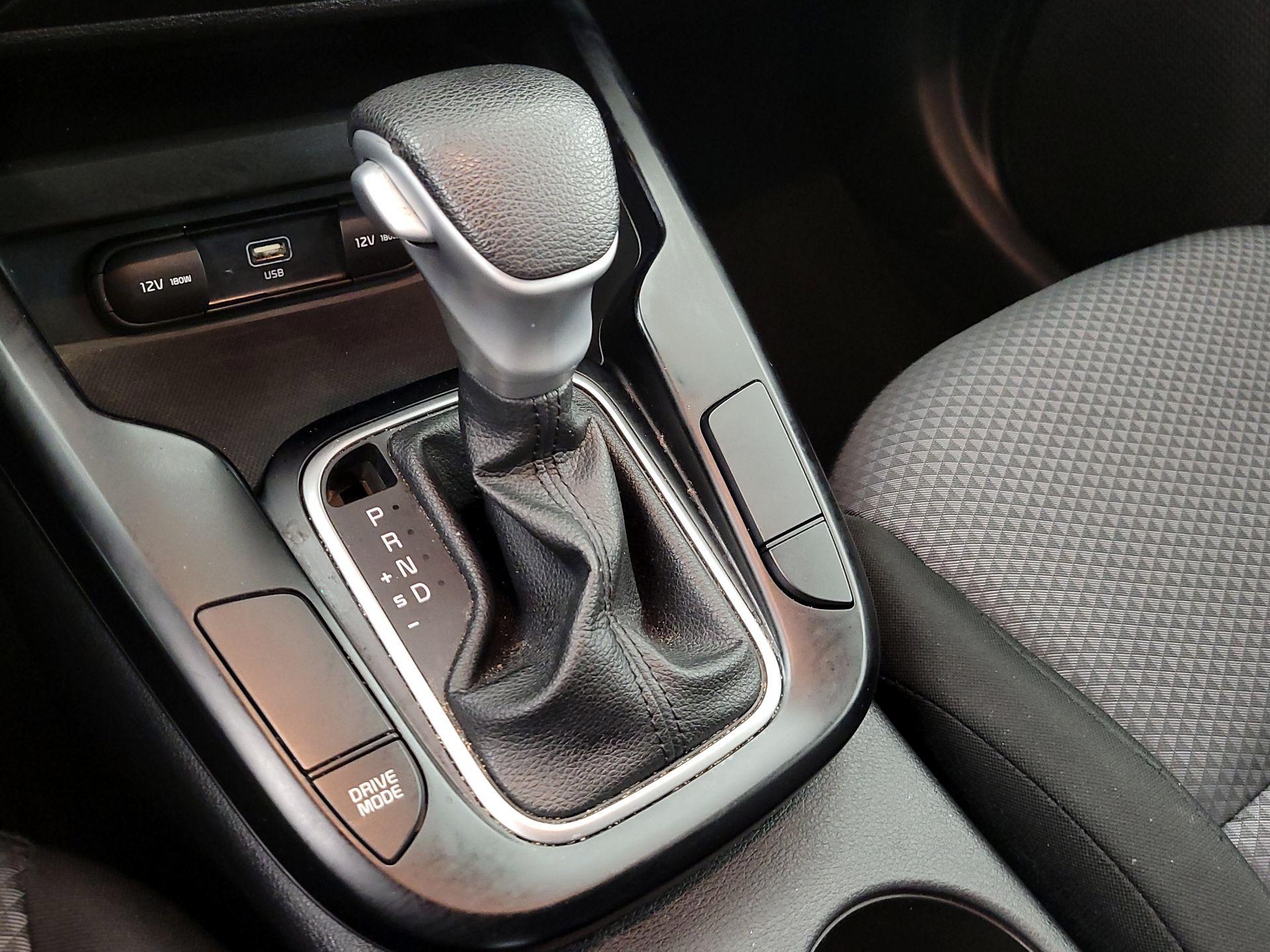 Thumbnail: 2023 Kia Soul - 17