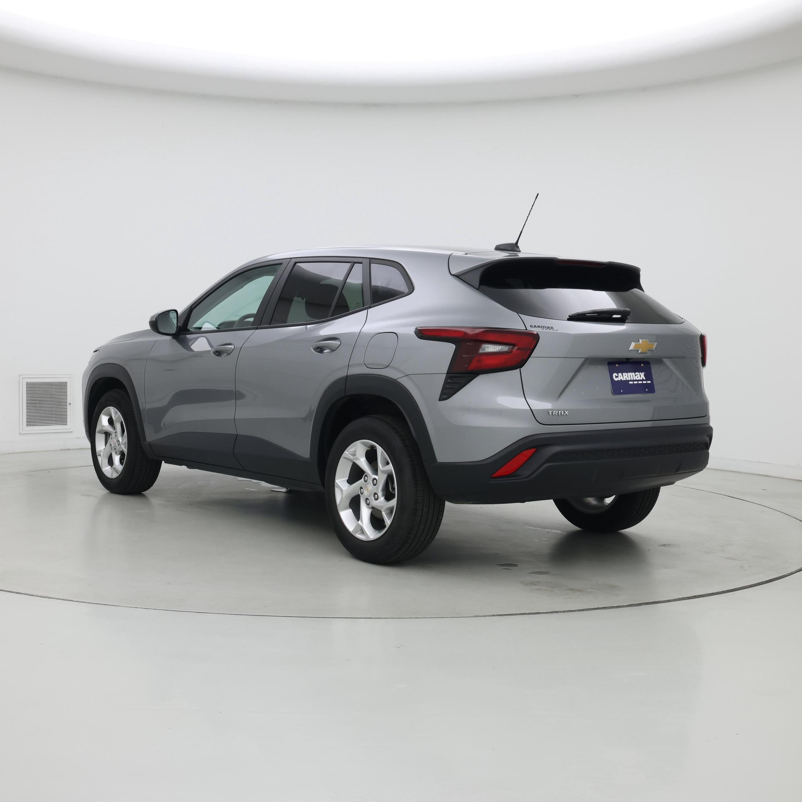 Thumbnail: 2024 Chevrolet Trax - 2