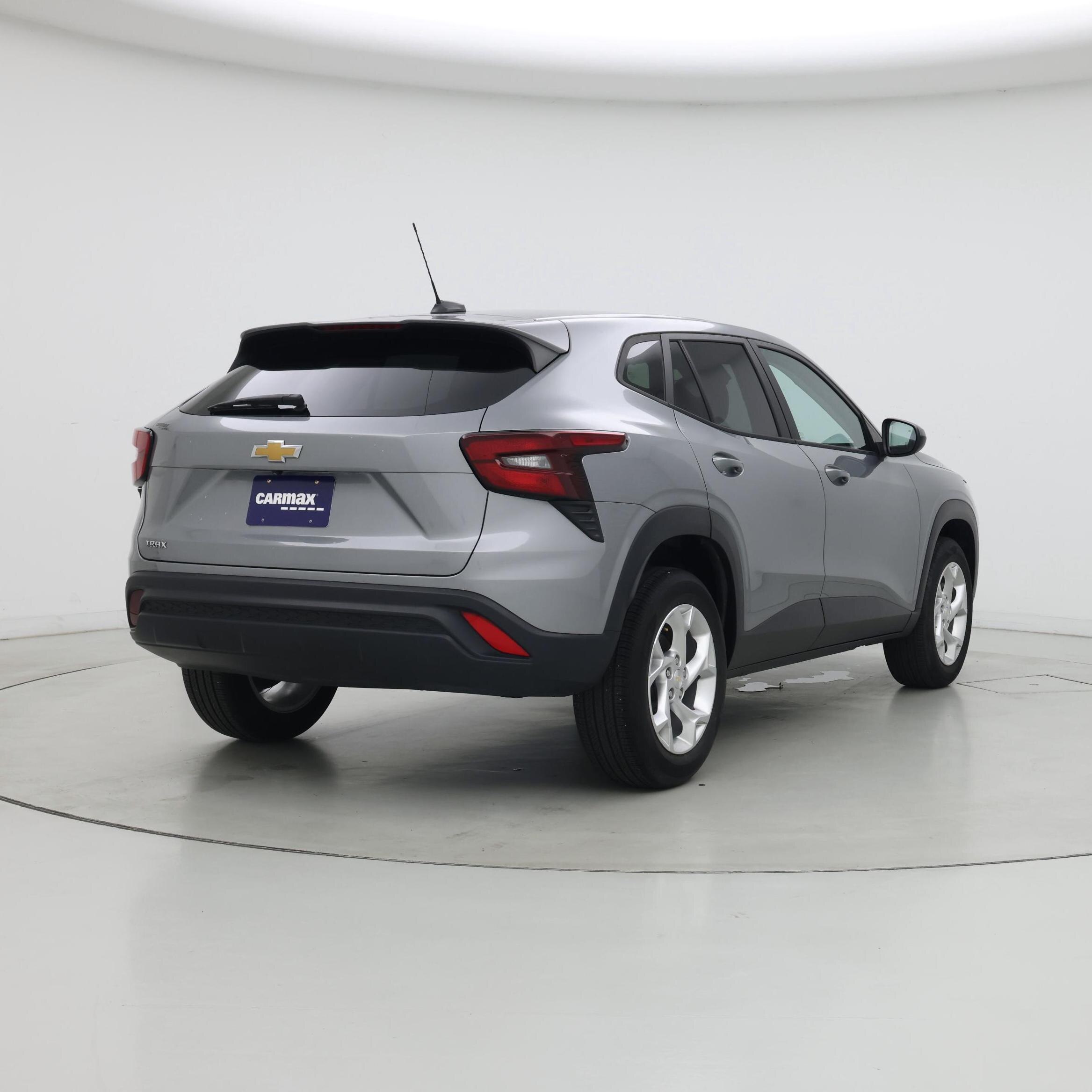 Thumbnail: 2024 Chevrolet Trax - 8