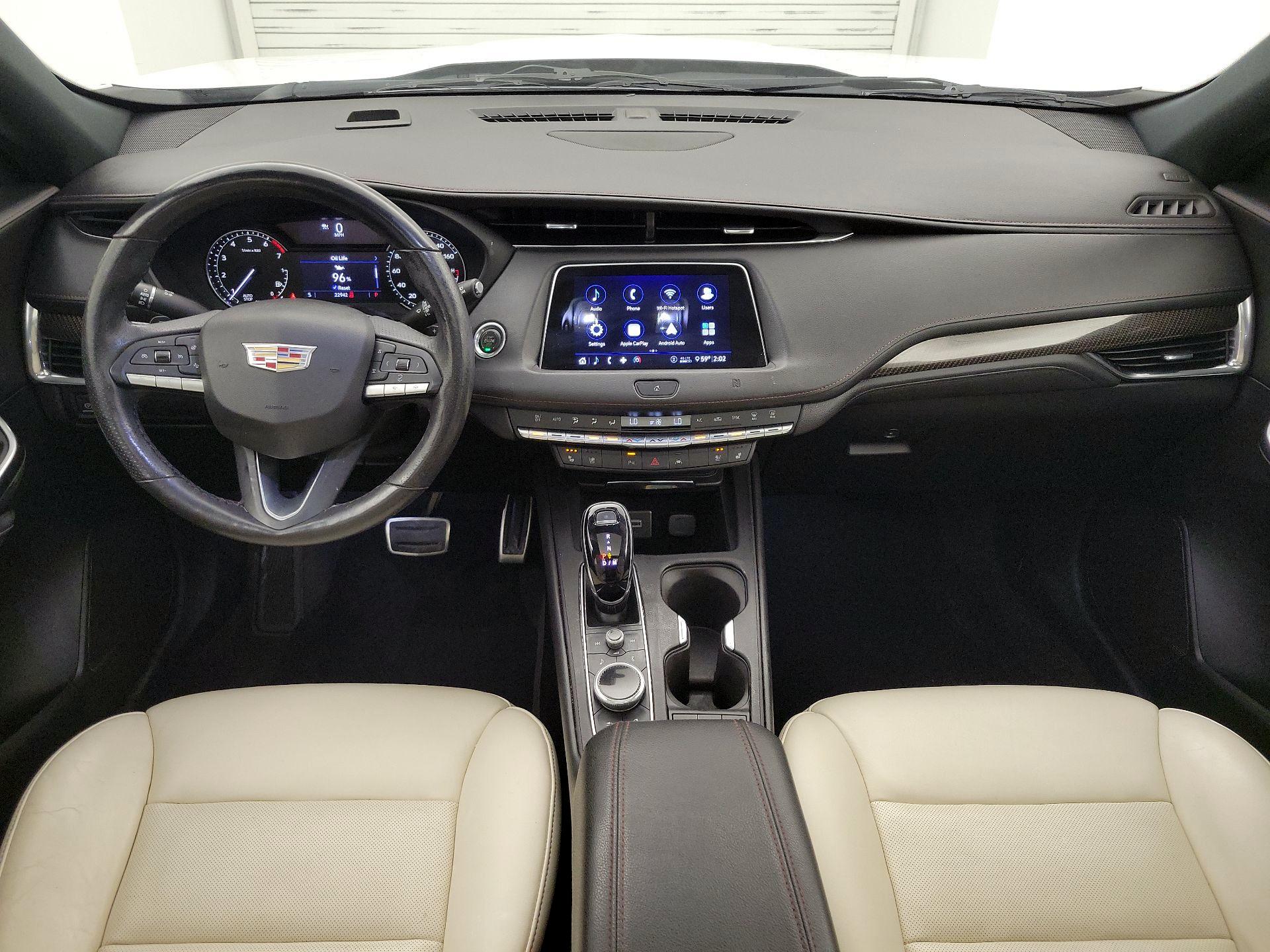 Thumbnail: 2020 Cadillac XT4 - 9