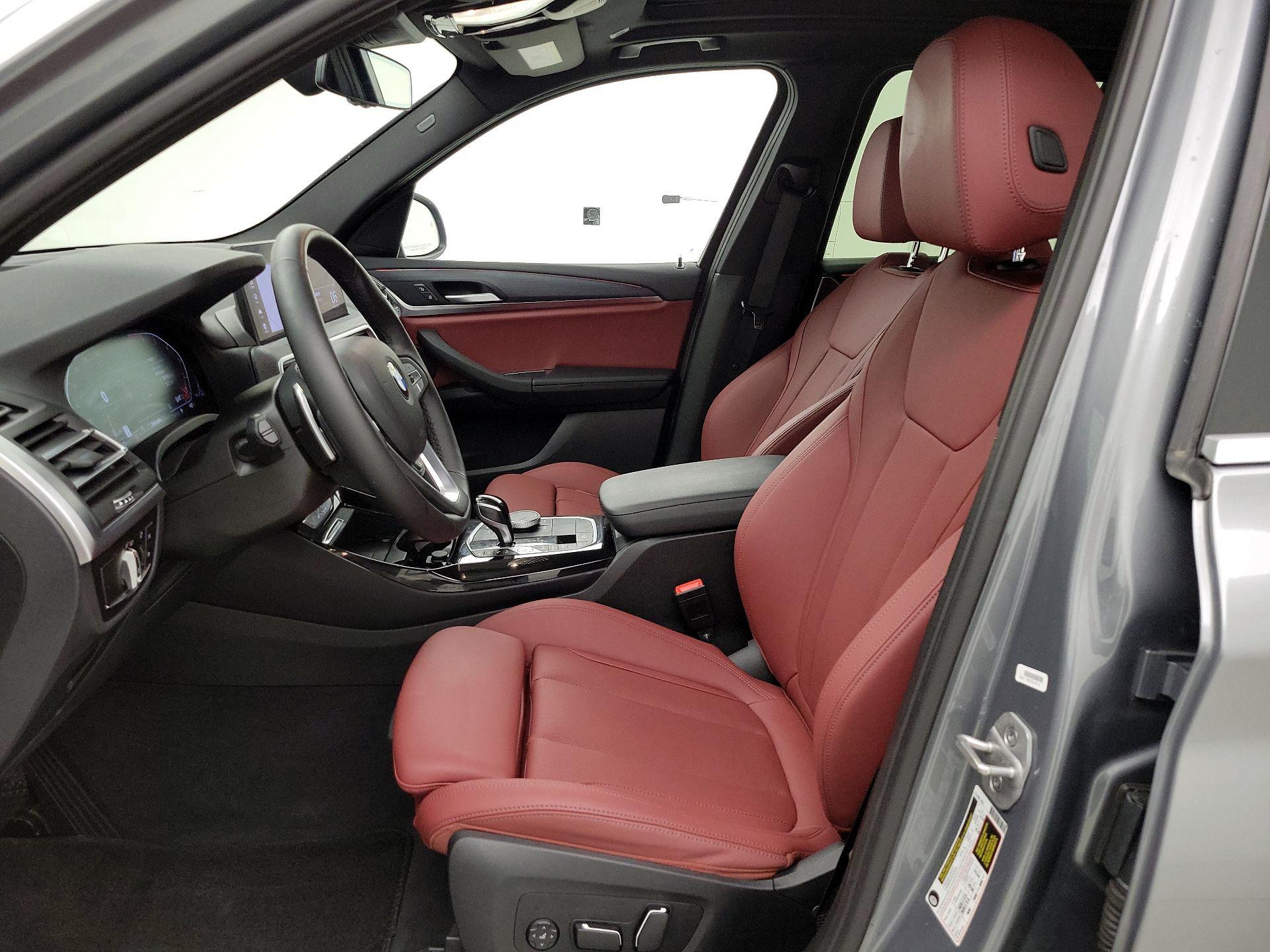 Thumbnail: 2024 BMW X3 - 11