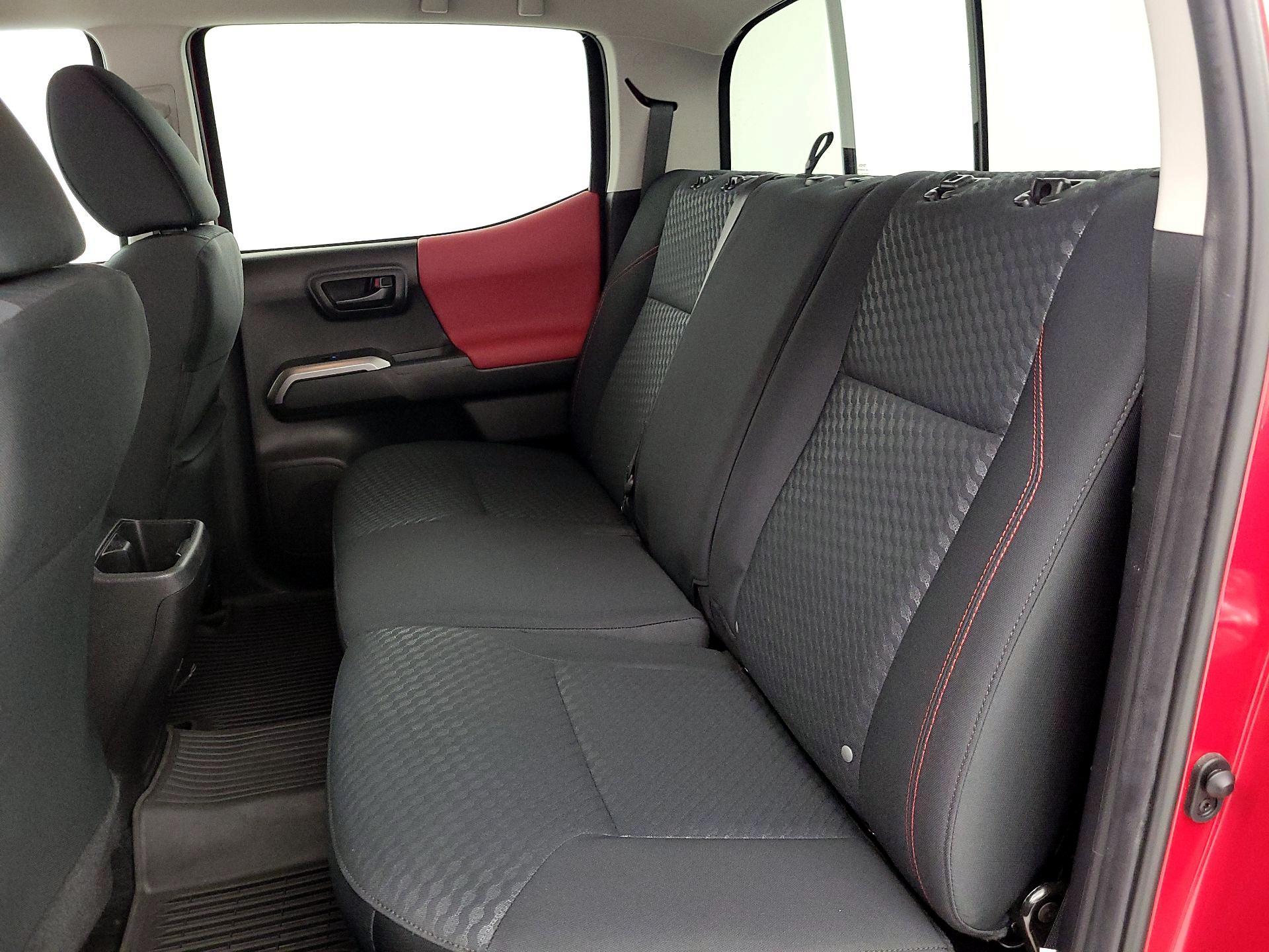 Thumbnail: 2023 Toyota Tacoma - 20