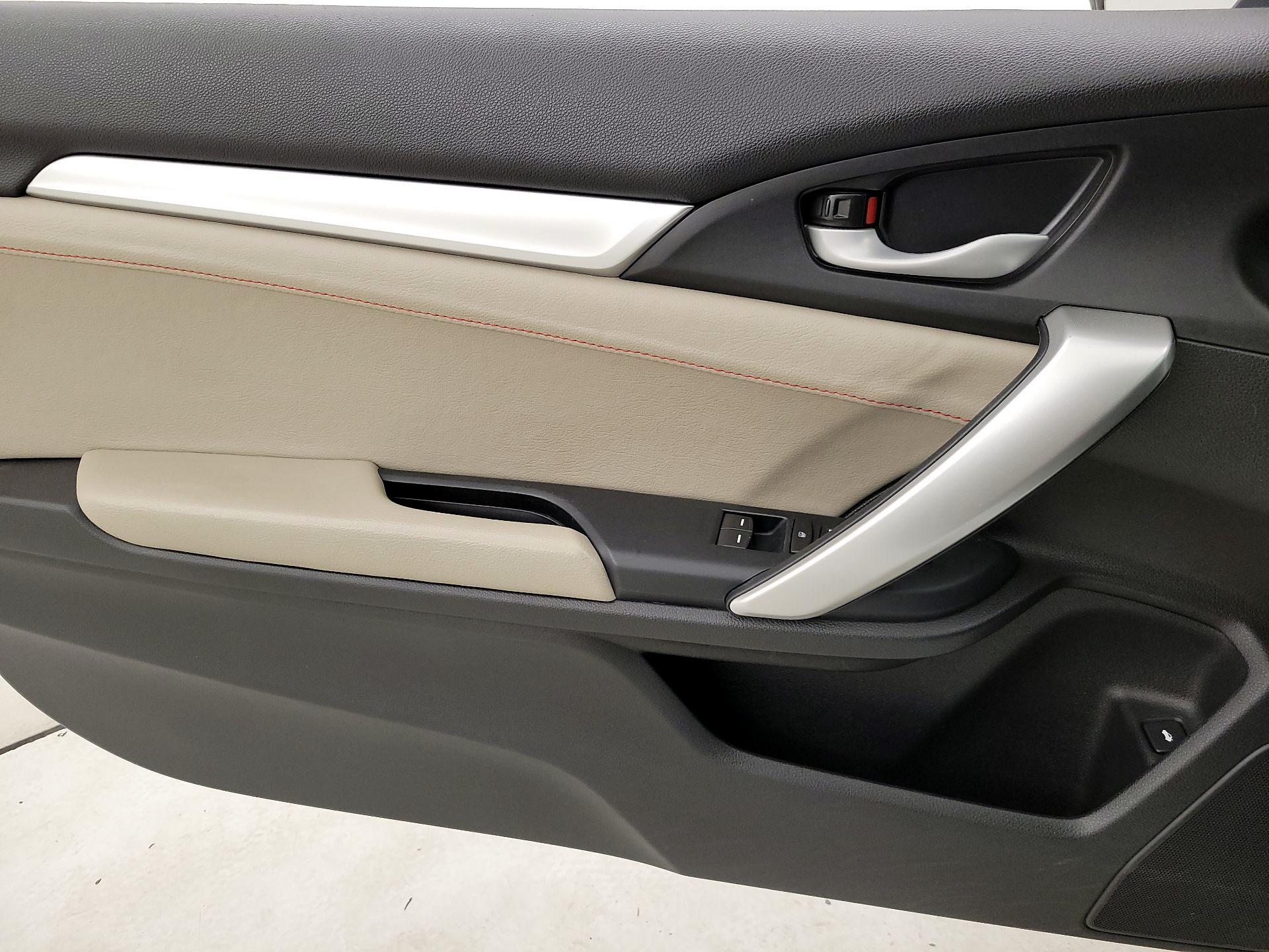 Thumbnail: 2019 Honda Civic - 12