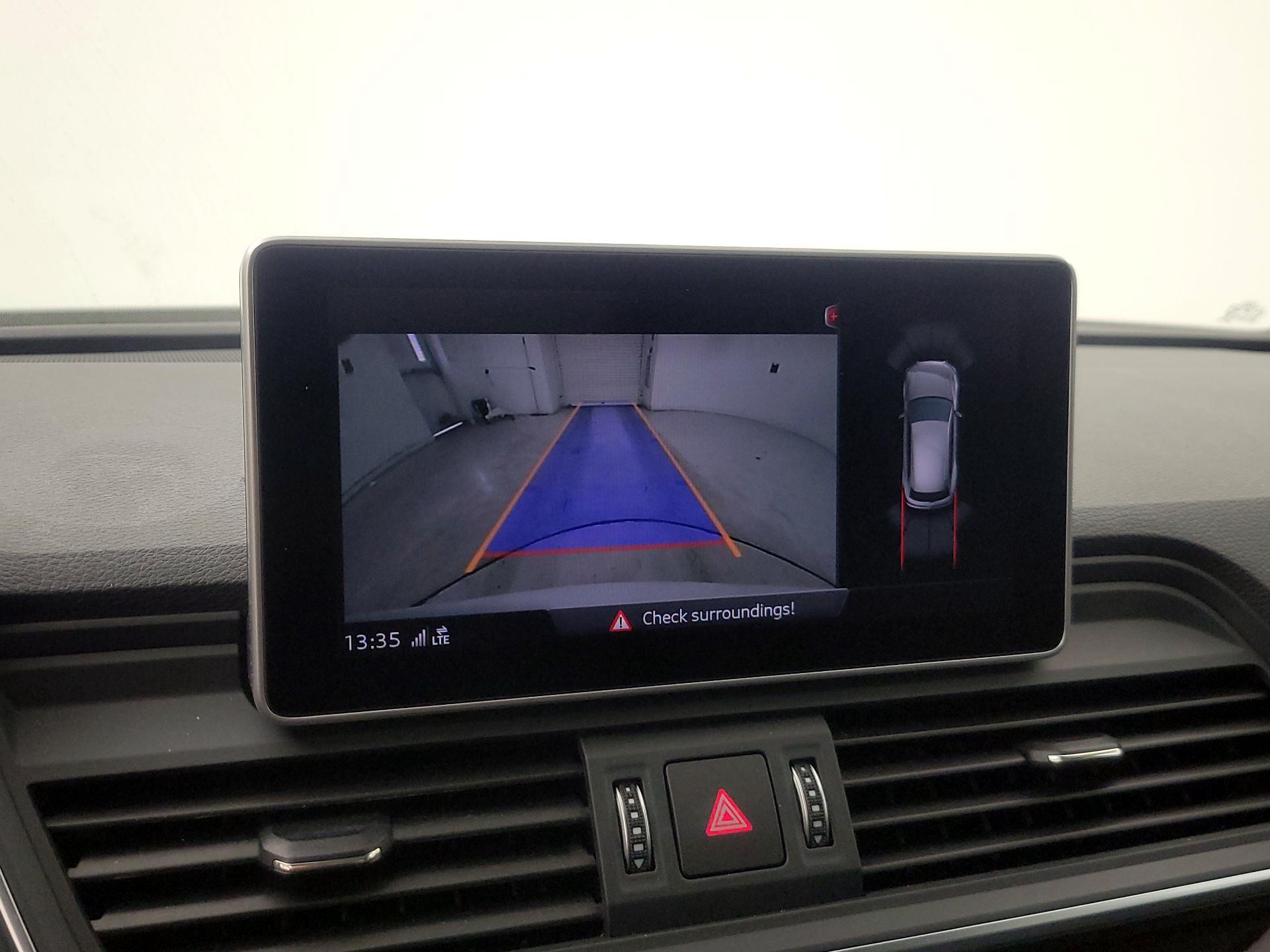 Thumbnail: 2019 Audi Q5 - 15